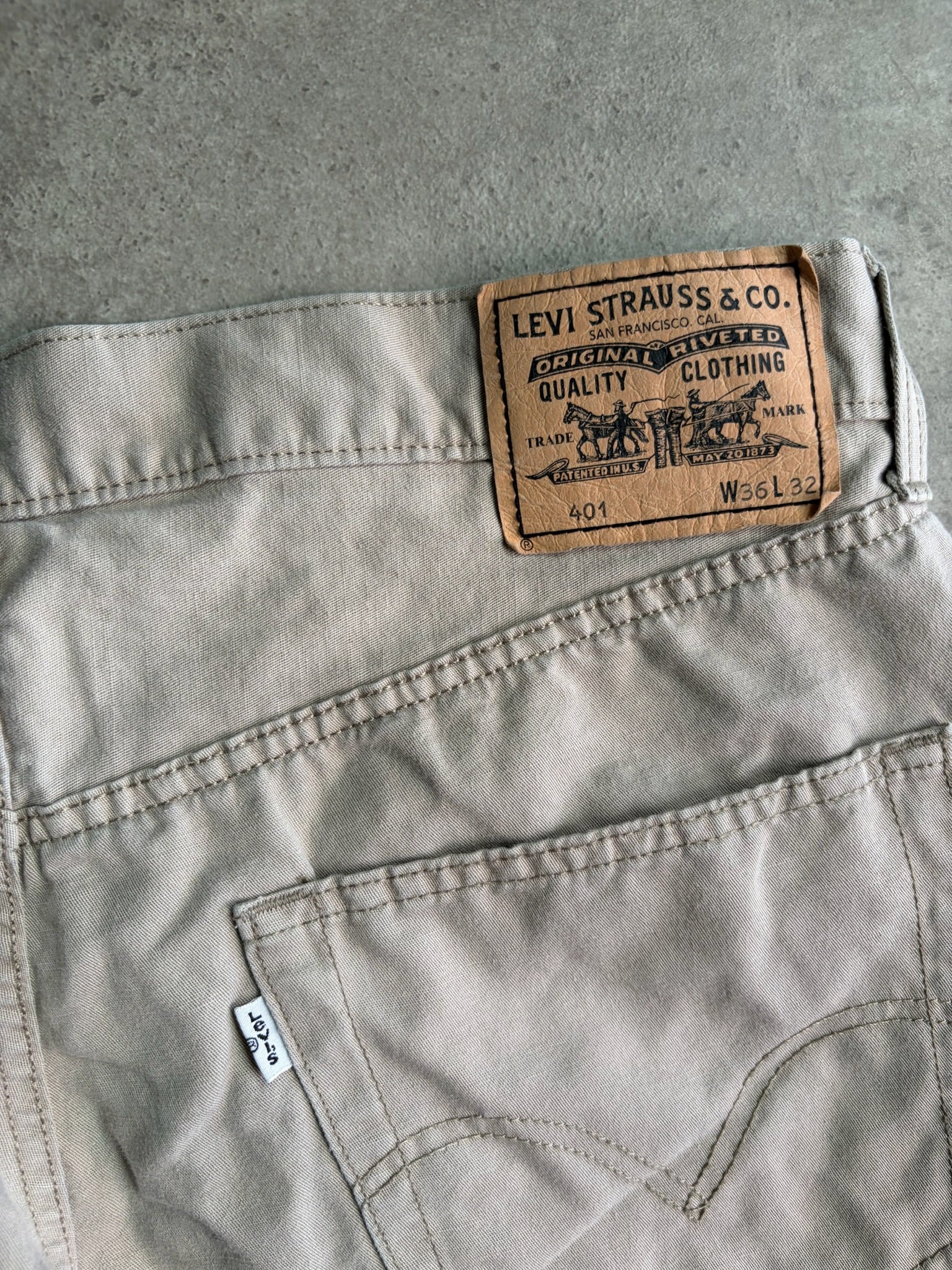 מכנסי Levi's 401 וינטג׳ - 36