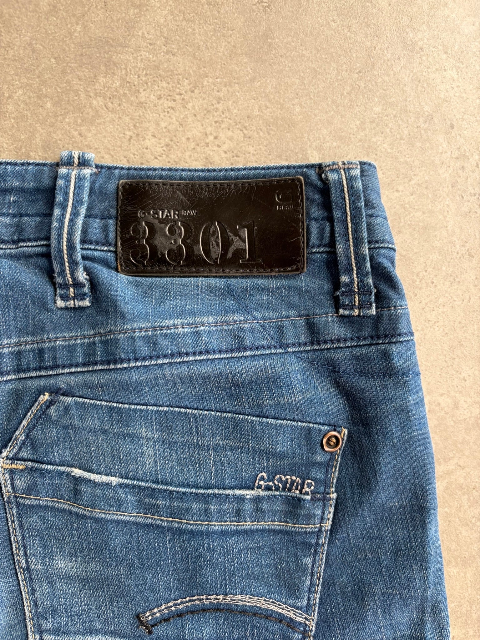 שורטס נמוך ג׳ינס G-Star RAW 3301 וינטג׳ - 32