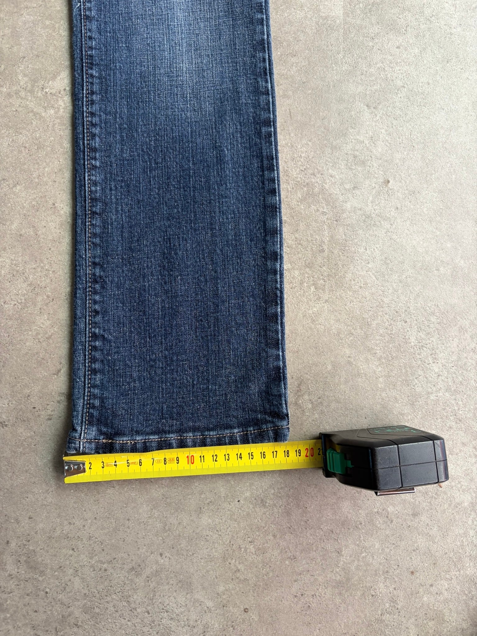 ג׳ינס נמוך Levis Straight וינטג׳ - 29