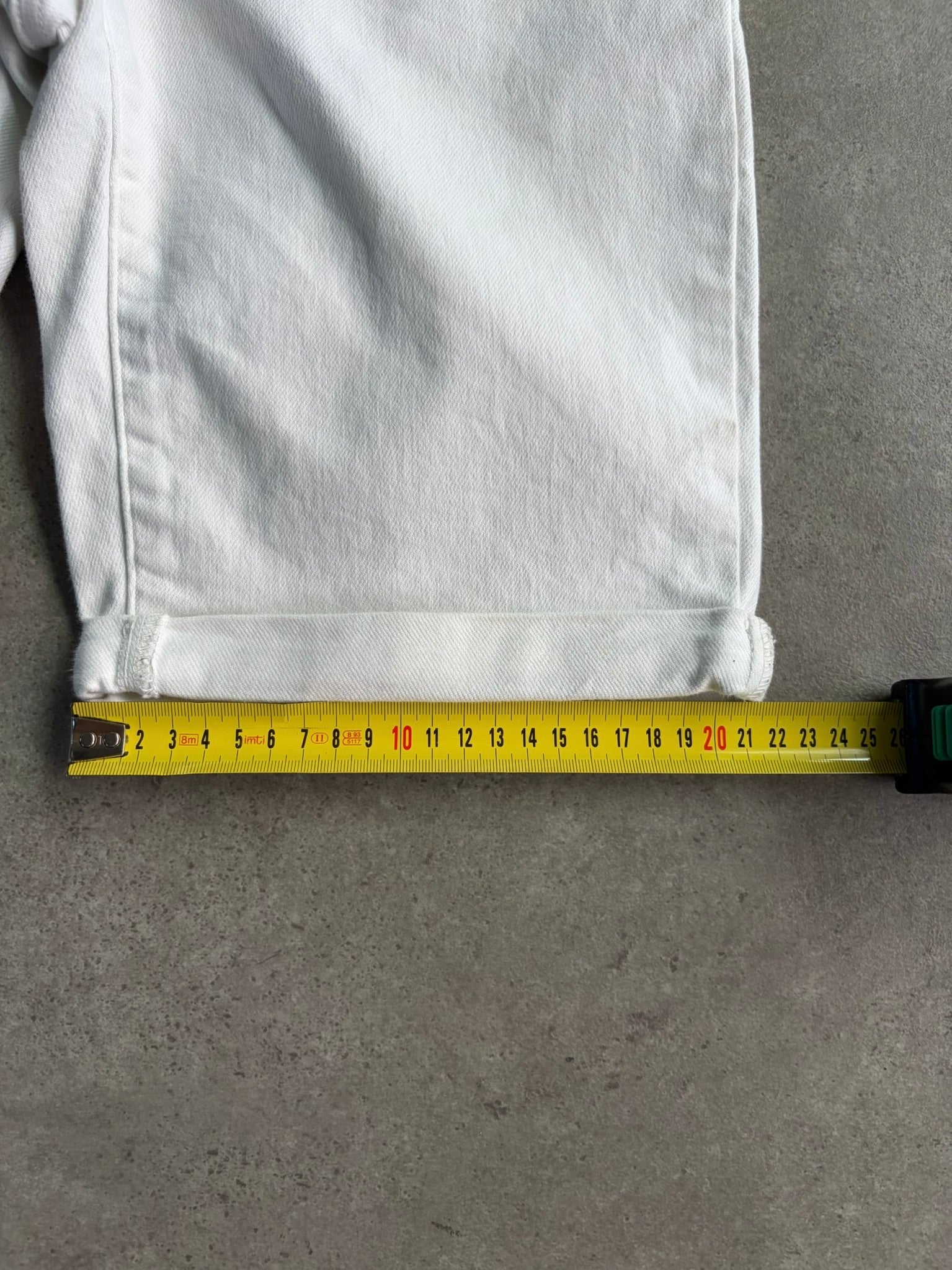 שורטס ג׳ינס Levi's לבן וינטג׳ - 28
