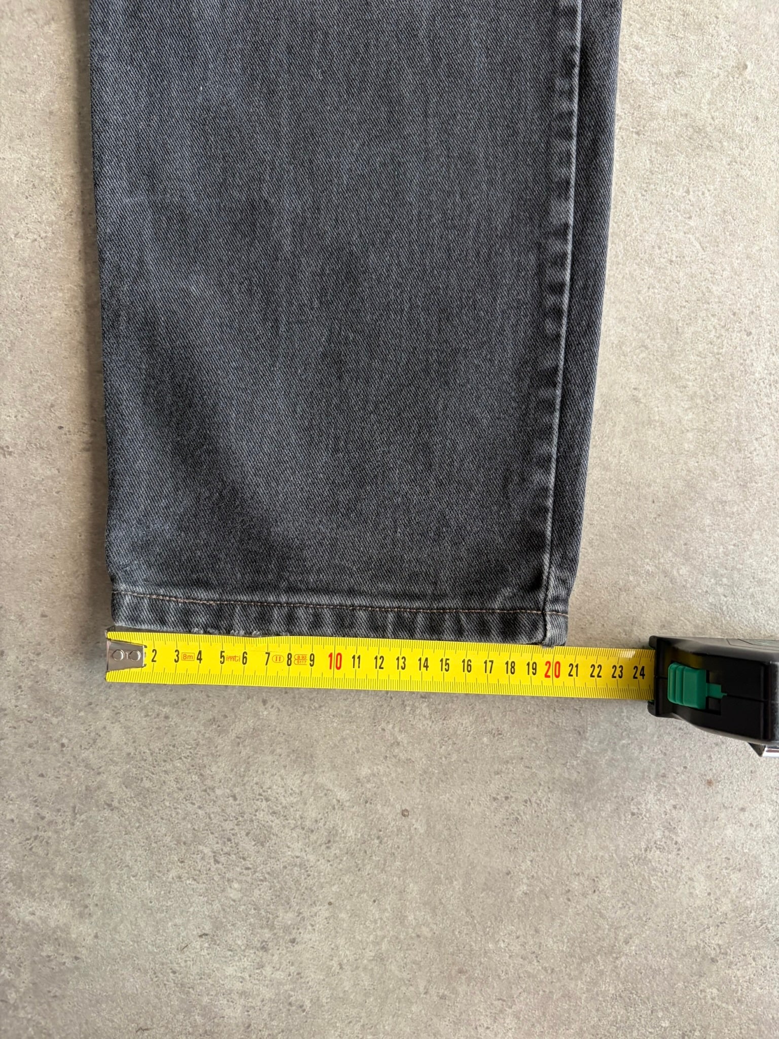 ג׳ינס Levi's 550 Relaxed Fit אפור וינטג׳ - 36