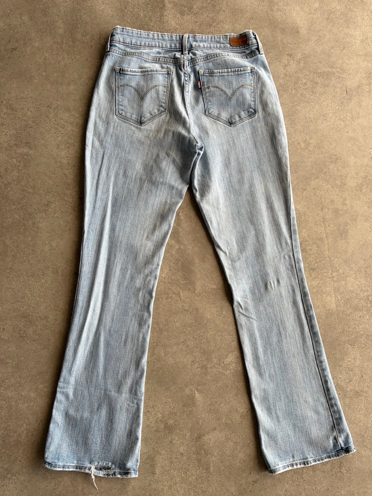 ג׳ינס נמוך Levi's Bold Curve בוטקאט וינטג׳ - 29