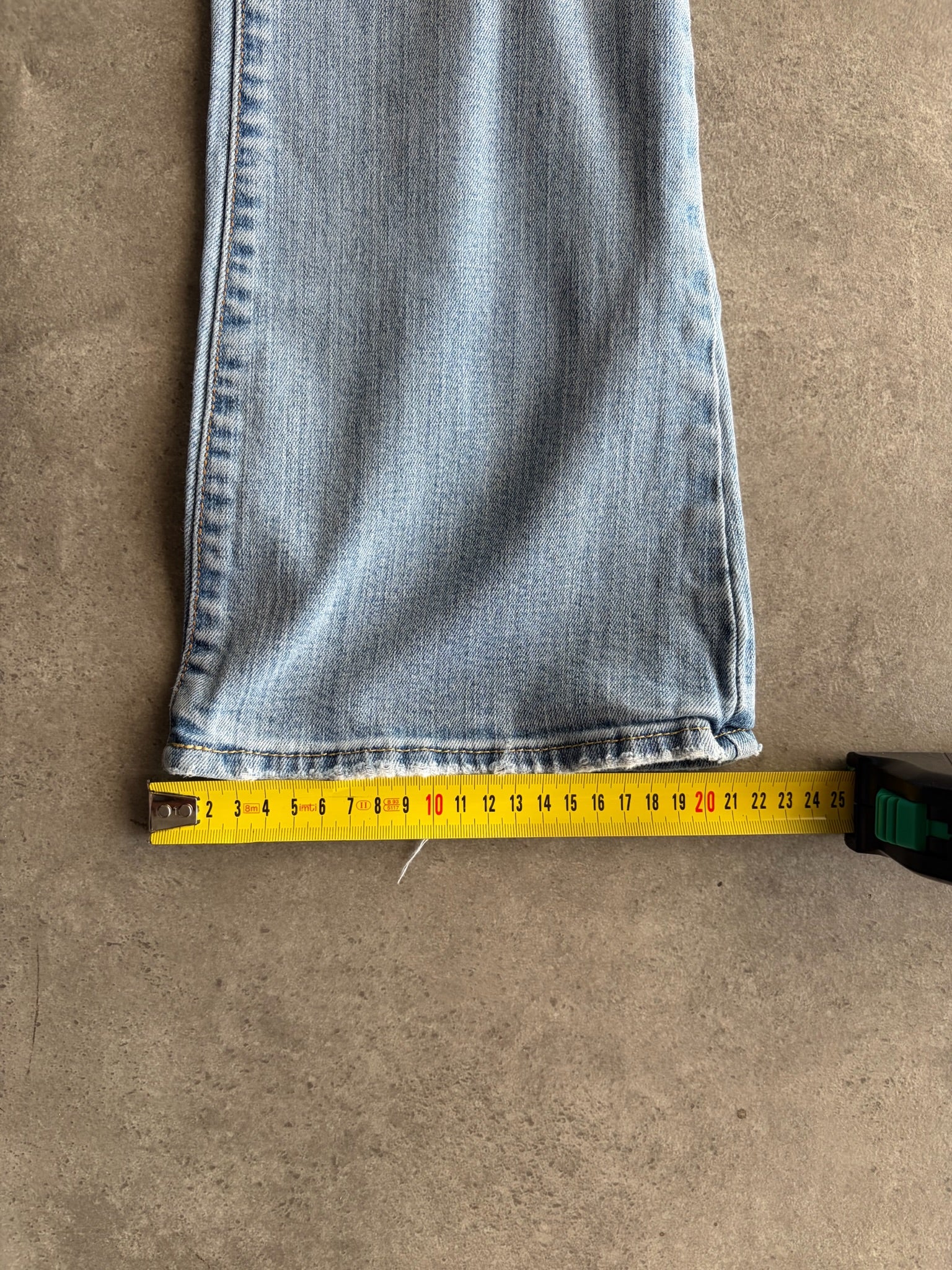 ג׳ינס נמוך Levi's Bold Curve בוטקאט וינטג׳ - 29