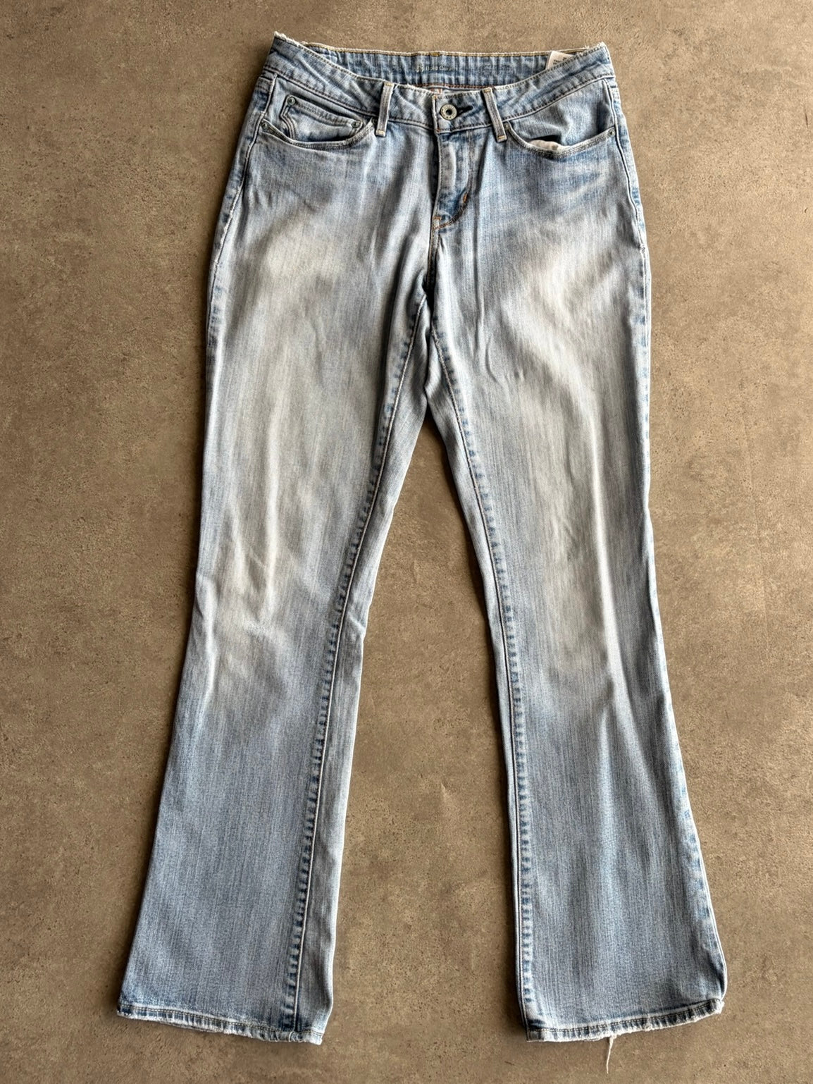 ג׳ינס נמוך Levi's Bold Curve בוטקאט וינטג׳ - 29