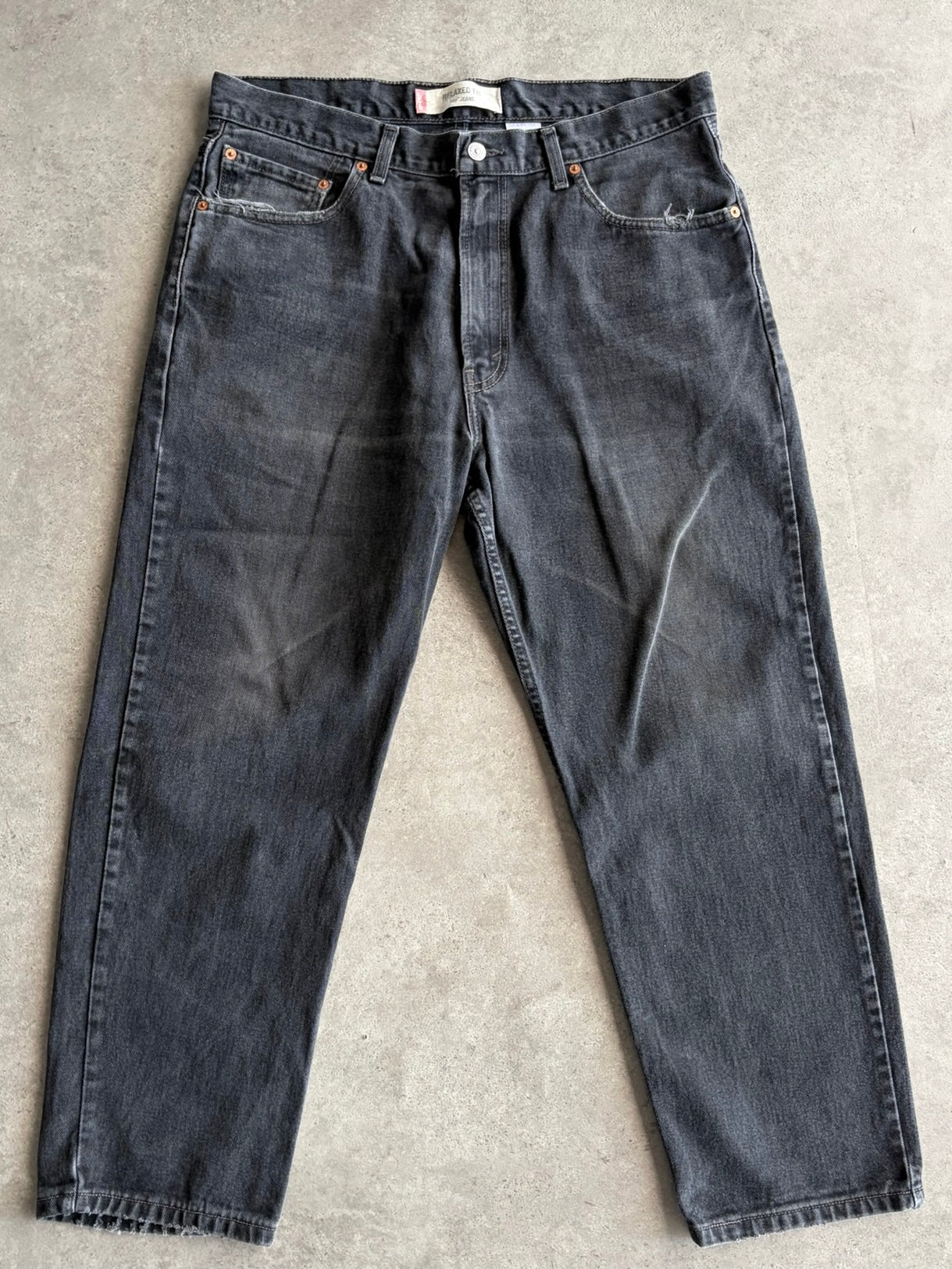 ג׳ינס Levi's 550 Relaxed Fit אפור וינטג׳ - 36