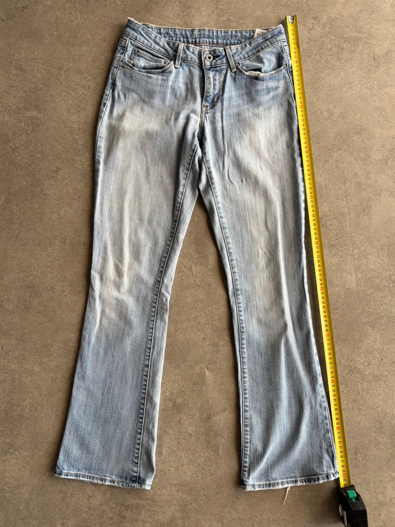 ג׳ינס נמוך Levi's Bold Curve בוטקאט וינטג׳ - 29