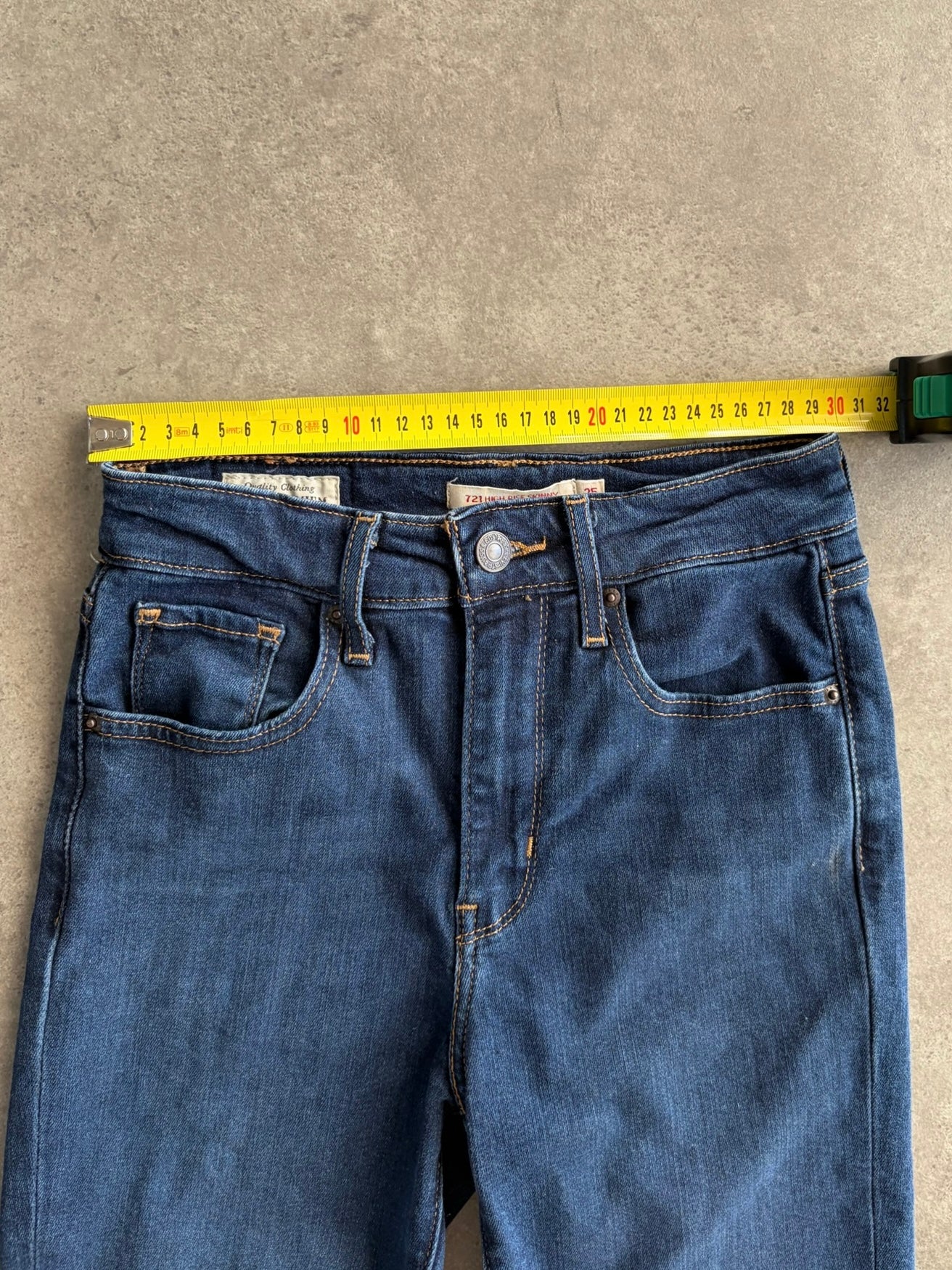 שורטס ג׳ינס Levi's 721 וינטג׳ - 24