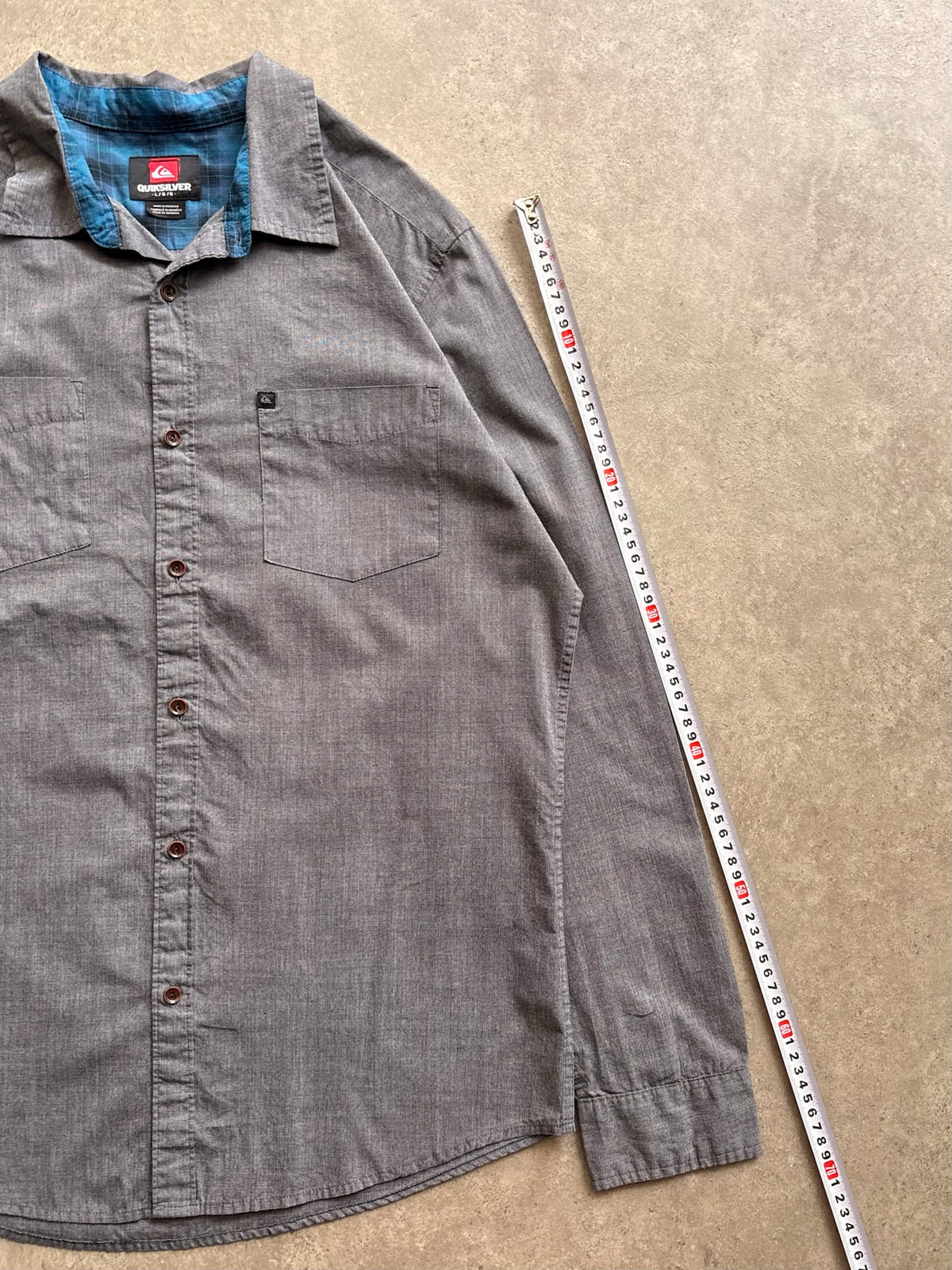 מכופתרת Quiksilver וינטג׳ - L – חולצה מכופתרת וינטג׳, תמונה 5
