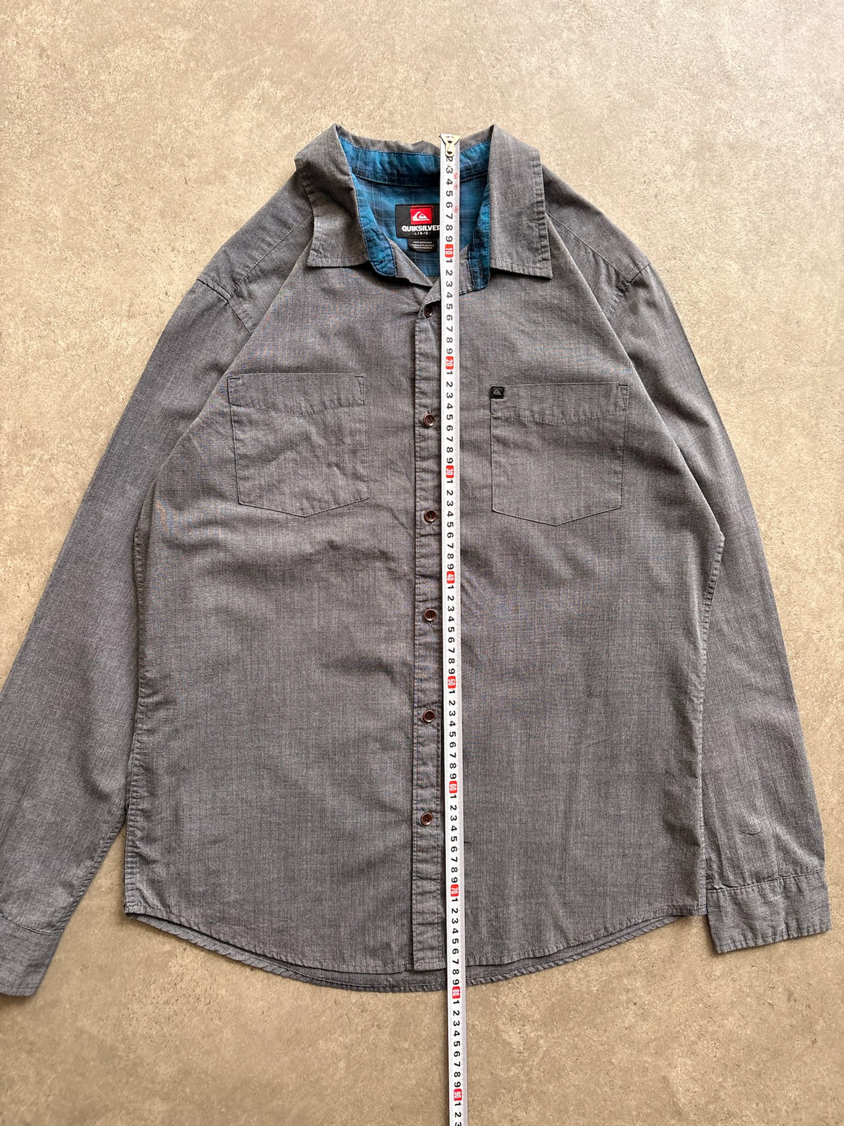 מכופתרת Quiksilver וינטג׳ - L – חולצה מכופתרת וינטג׳, תמונה 4