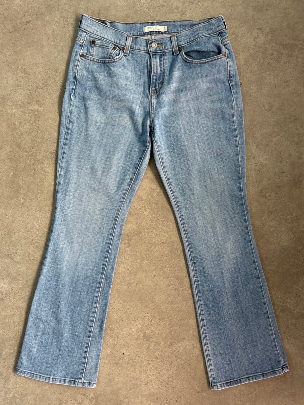 ג'ינס Levi's 515 Boot Cut וינטג׳ - 31 – ג׳ינס ליוויס וינטג׳ | DNA תל אביב