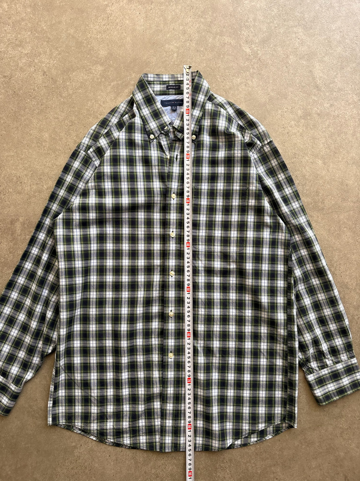 מכופתרת משבצות Tommy Hilfiger וינטג׳ - M – חולצת פלנל משבצות וינטג׳ טומי הילפיגר, תמונה 4