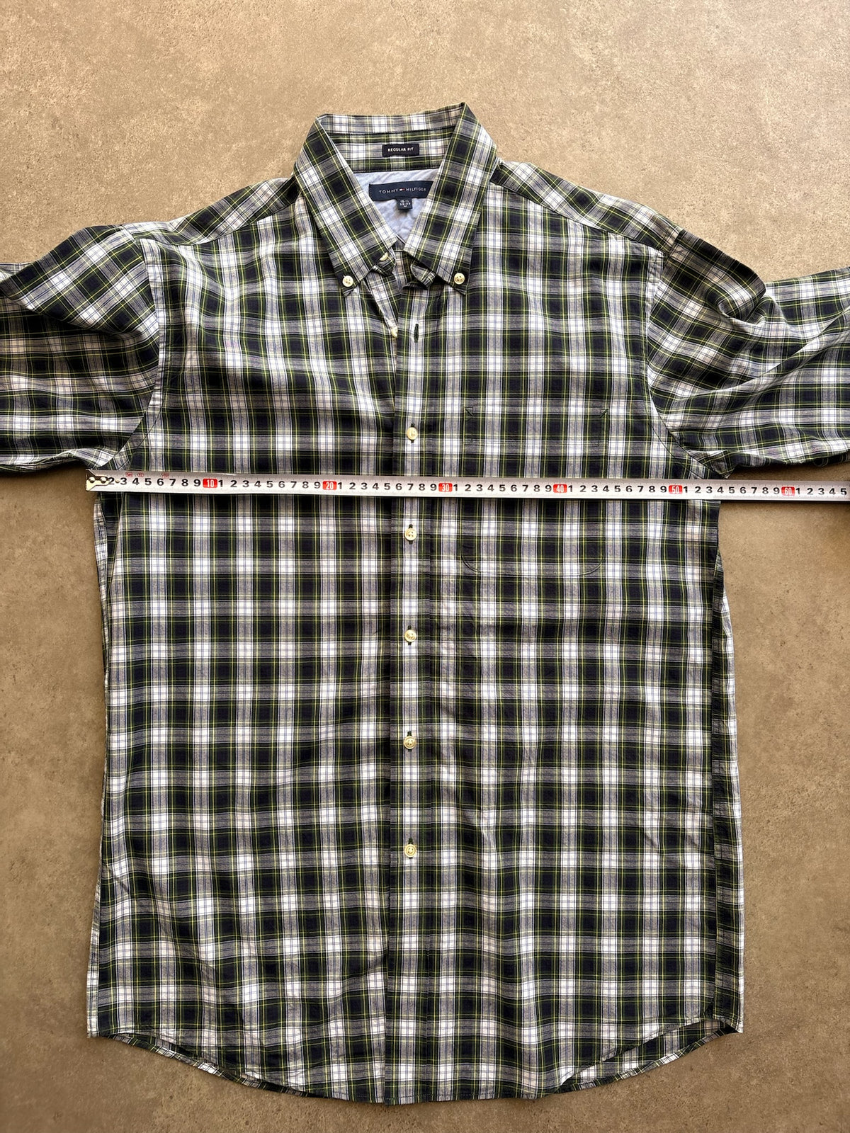 מכופתרת משבצות Tommy Hilfiger וינטג׳ - M – חולצת פלנל משבצות וינטג׳ טומי הילפיגר, תמונה 3