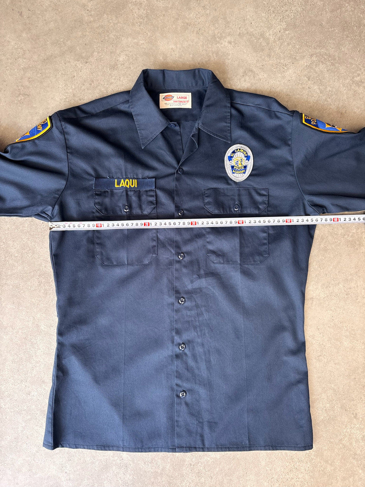 חולצת Dickies משטרתית וינטג׳ - L – חולצת וינטג׳ דיקיס, תמונה 3