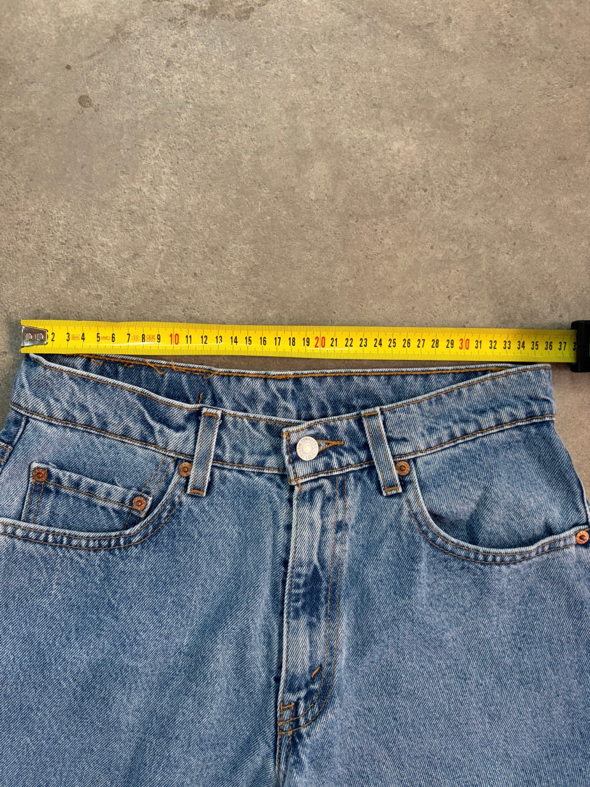 ג'ינס Levi's 535 וינטג׳ - 28 – ג׳ינס ליוויס וינטג׳, תמונה 4