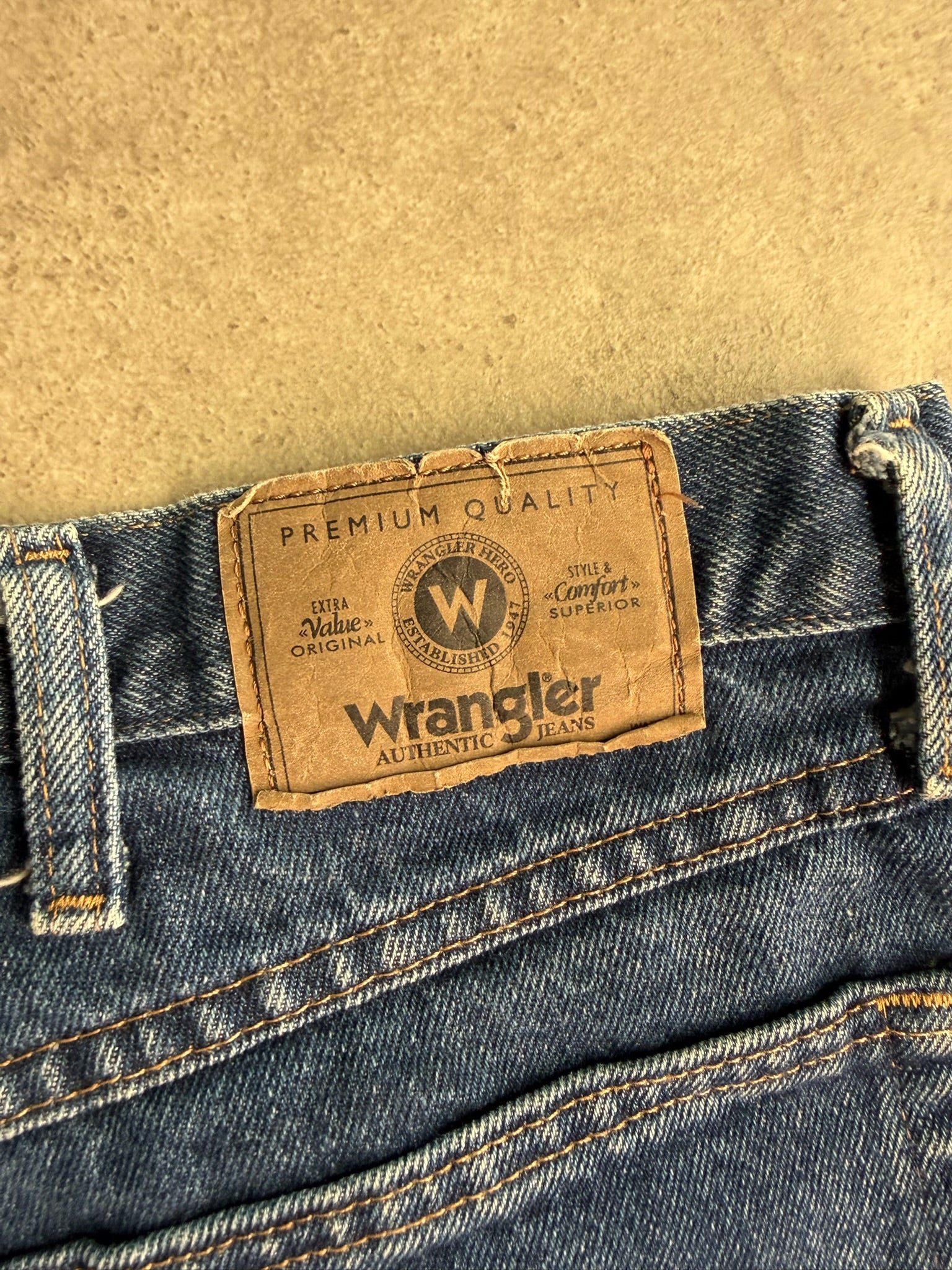 ג׳ינס Wrangler רחב וינטג׳ - 36