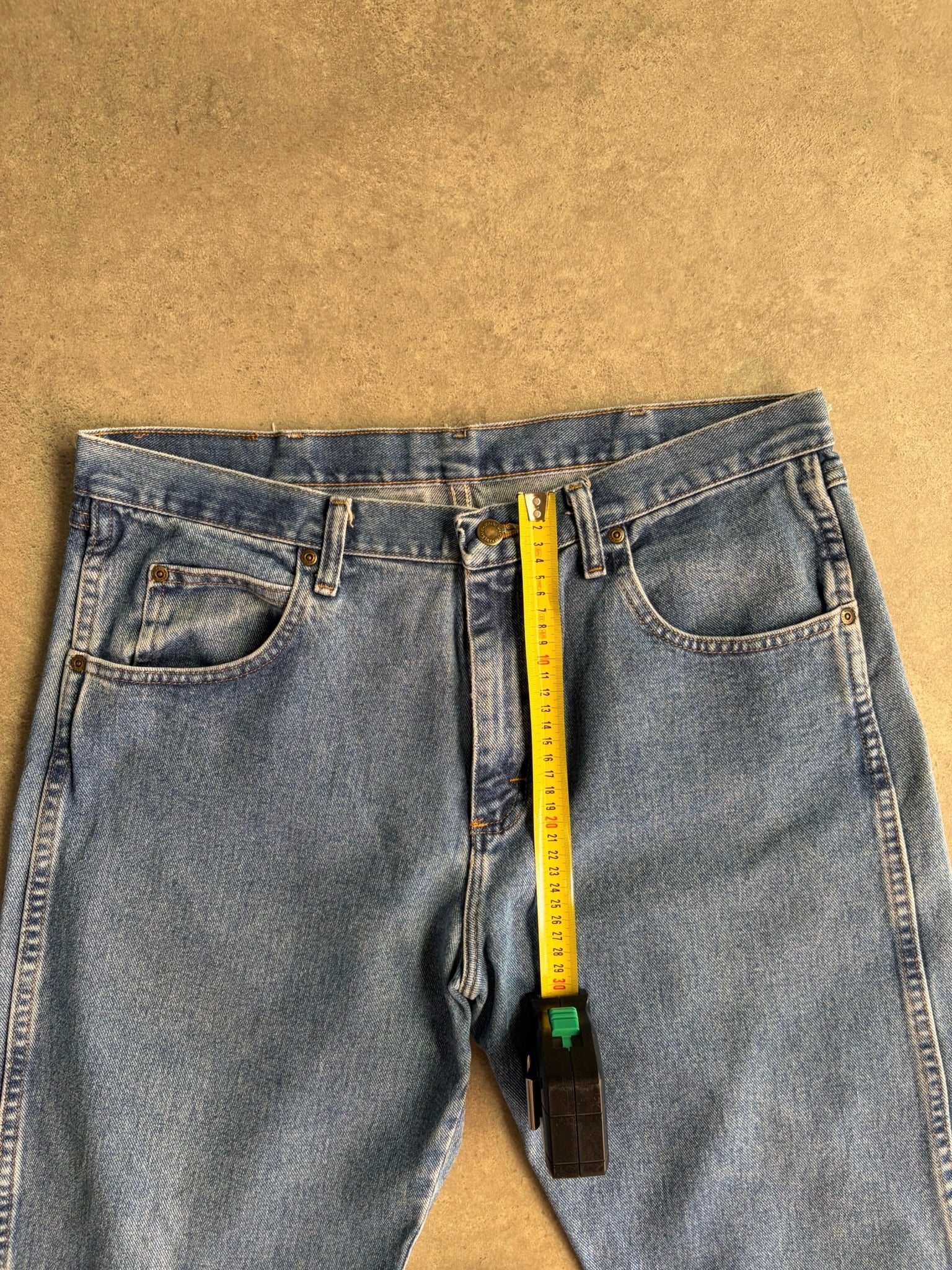 ג׳ינס Wrangler Rugged Wear וינטג׳ - 35