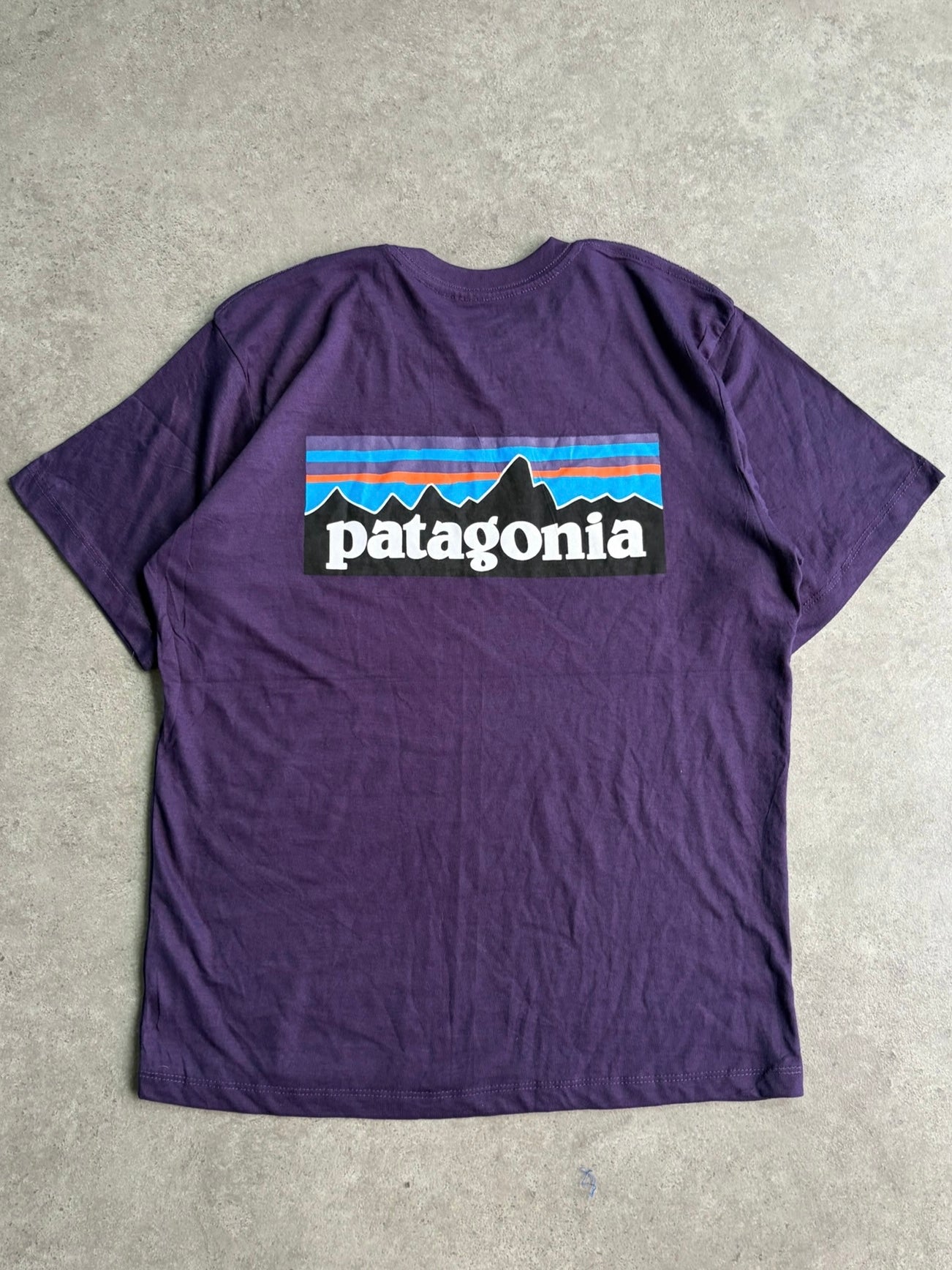 טי שירט Patagonia P-6 סגול וינטג׳ - S