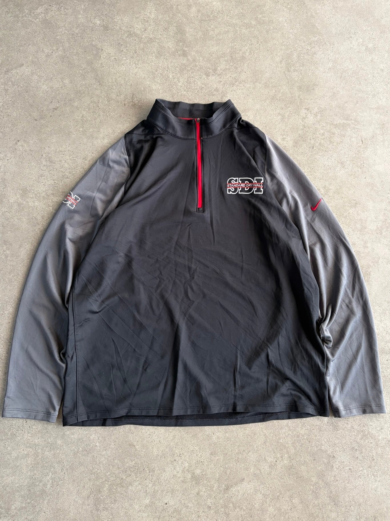 חולצת חצי רוכסן Nike וינטג׳ - XL