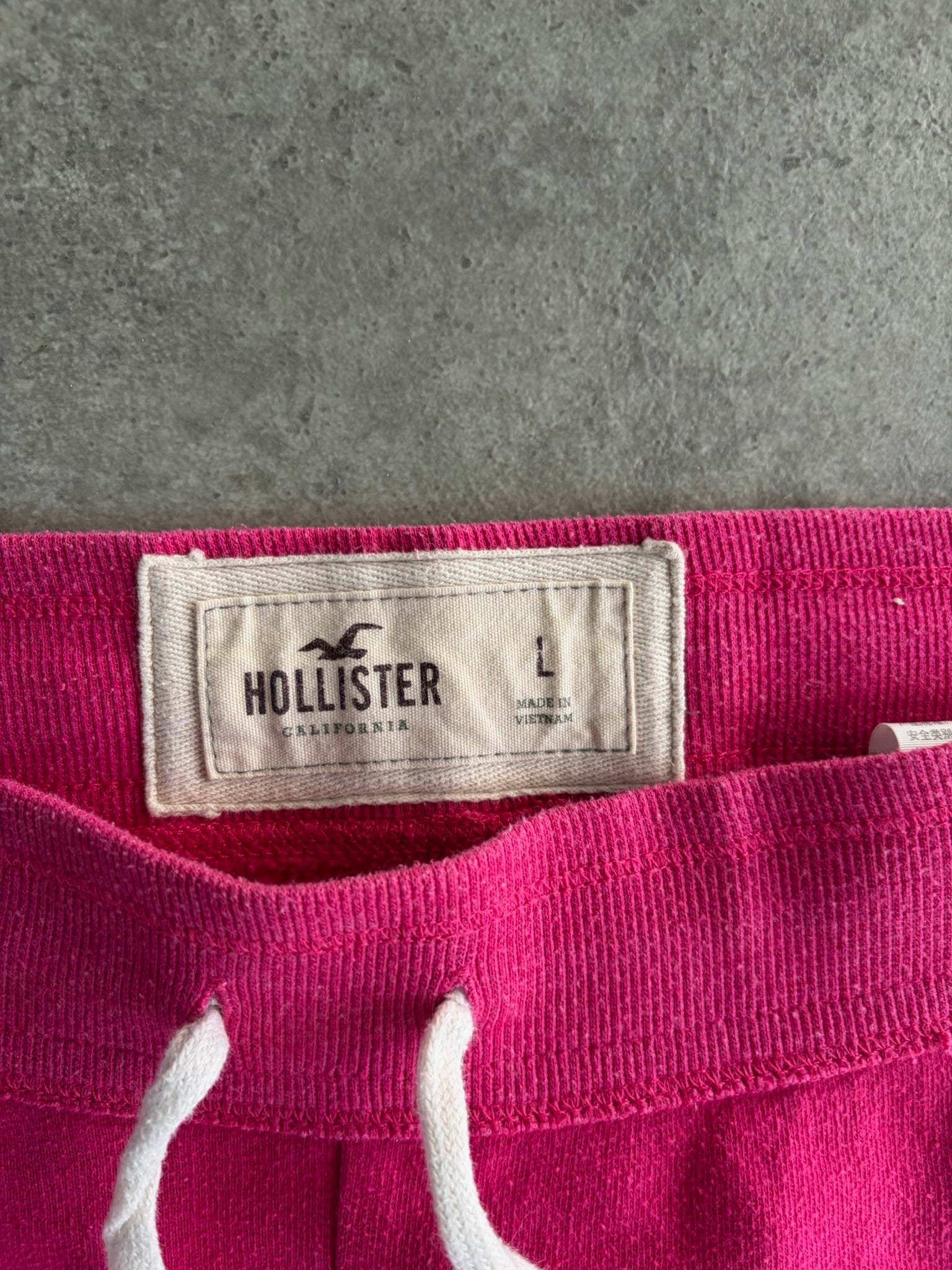 מכנסי טרנינג Hollister ורודים וינטג׳ - 32