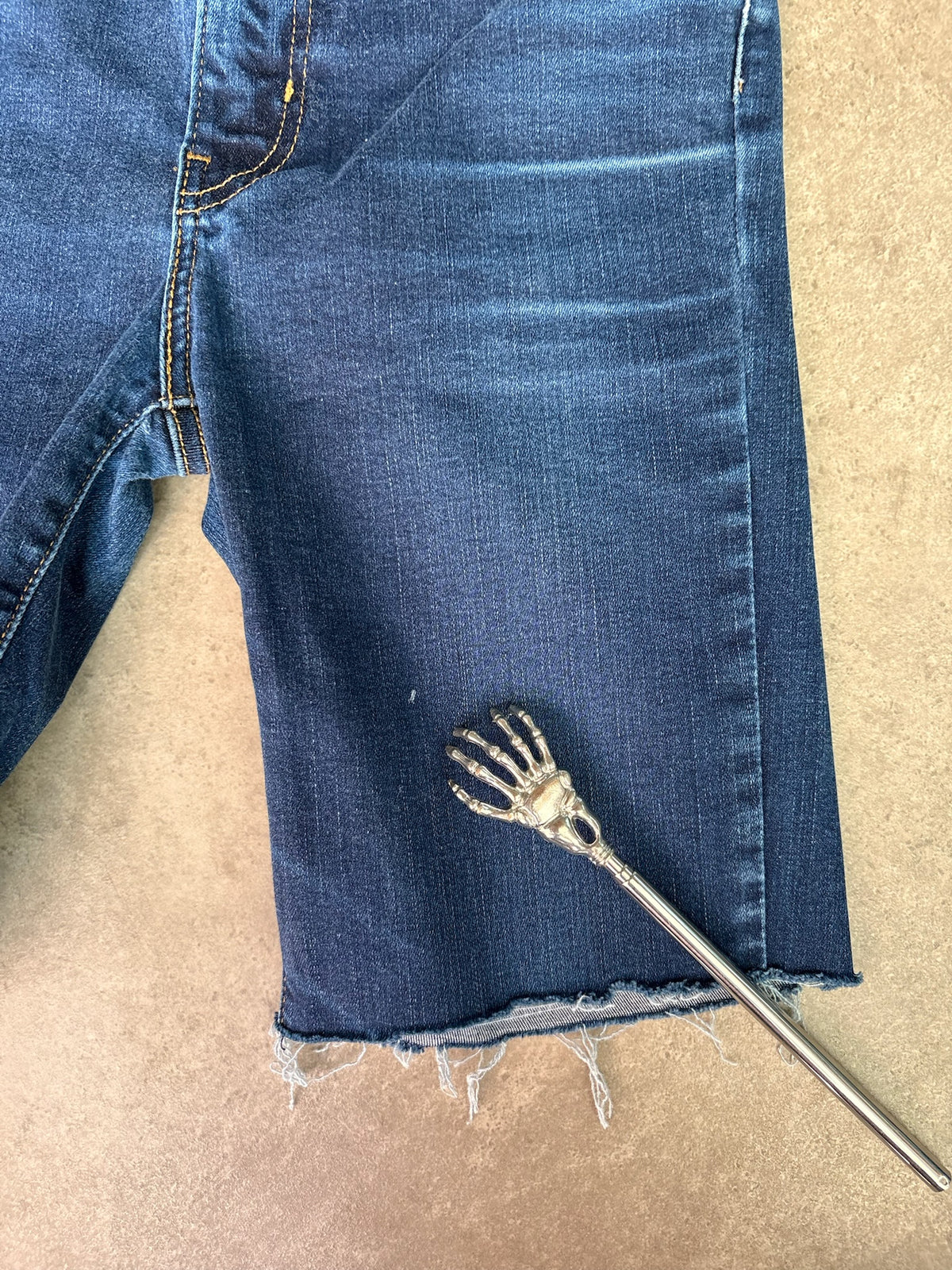 שורט ג'ינס Levi's Mile High Skinny וינטג׳ - 25 – שורט ג׳ינס וינטג׳ ליוויס, תמונה 3