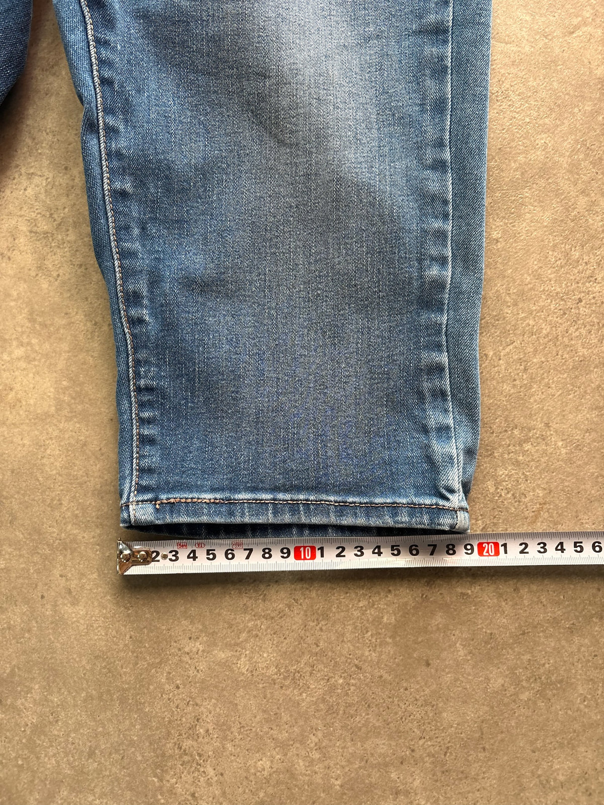 שורט ג'ינס Levi's וינטג׳ - 24 – שורט ג׳ינס וינטג׳ ליוויס, תמונה 6