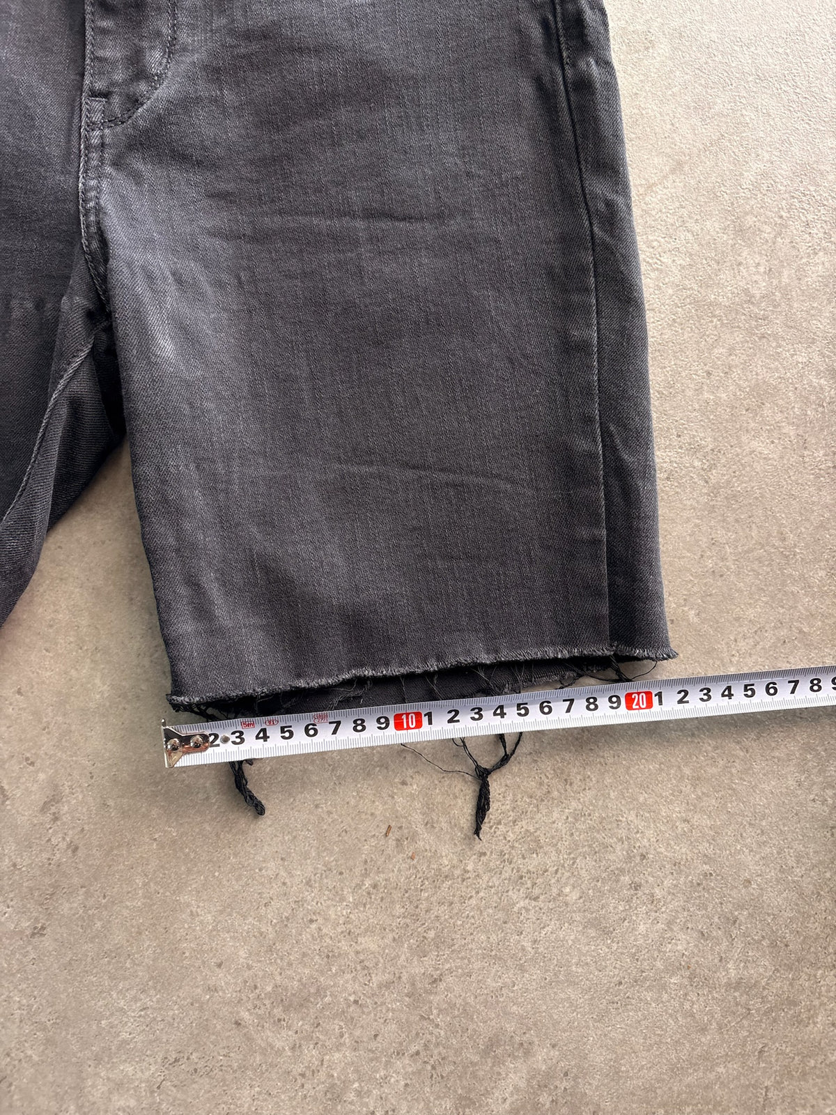 שורט ג'ינס Levi's 721 High Rise Skinny וינטג׳ - 28 – שורט ג׳ינס וינטג׳ ליוויס, תמונה 6