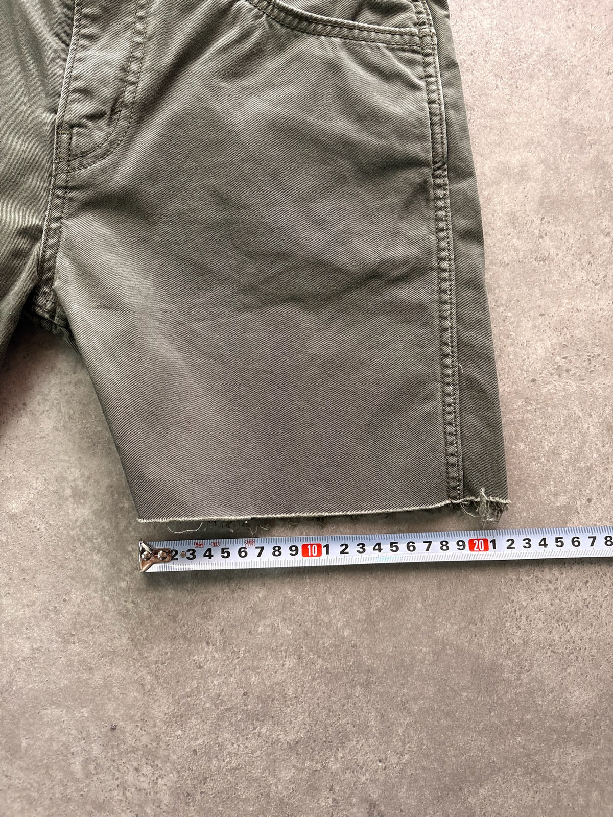 שורט ג'ינס Levi's וינטג׳ חתוך - 29 – שורט ג׳ינס וינטג׳ ליוויס, תמונה 4