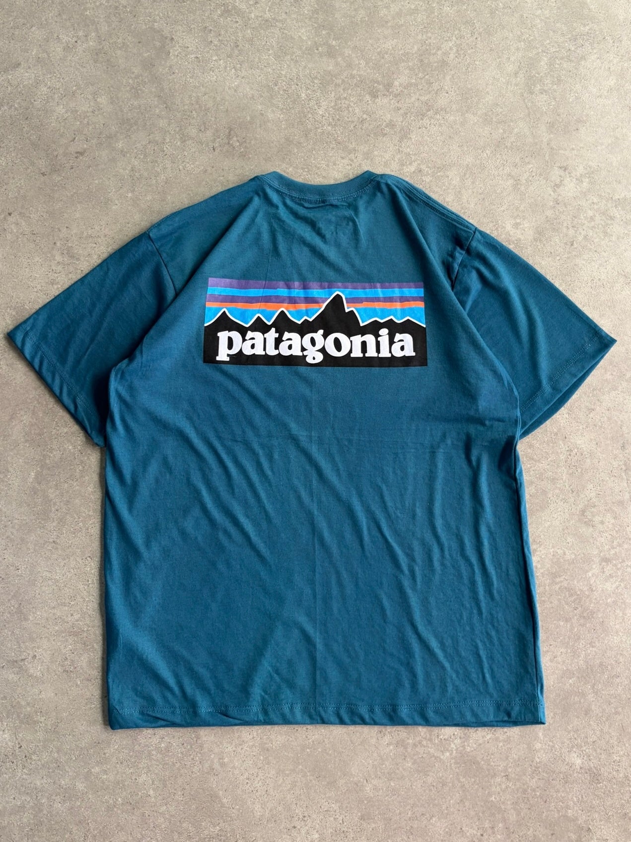 טי שירט Patagonia P-6 Logo וינטג׳ - M