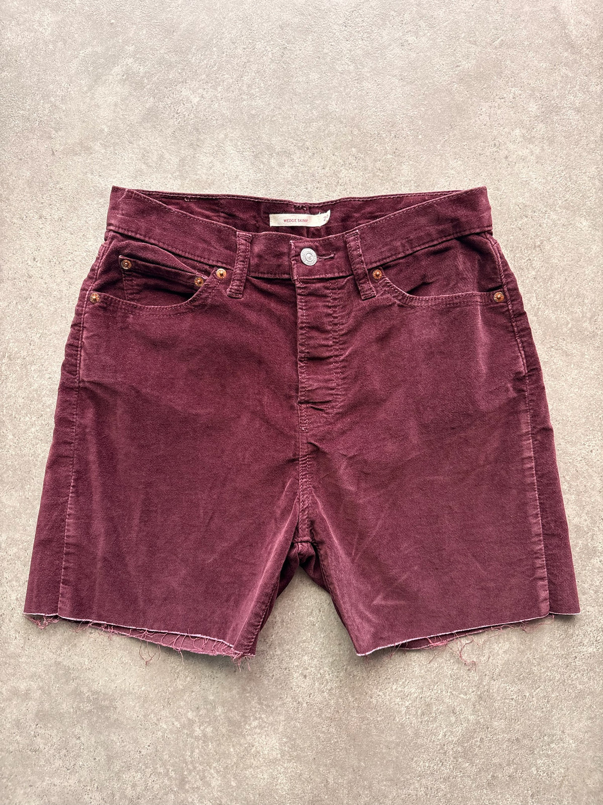 שורט קורדרוי Levi's Wedgie Skinny וינטג׳ - 28 – שורטס וינטג׳ ליוויס | DNA תל אביב
