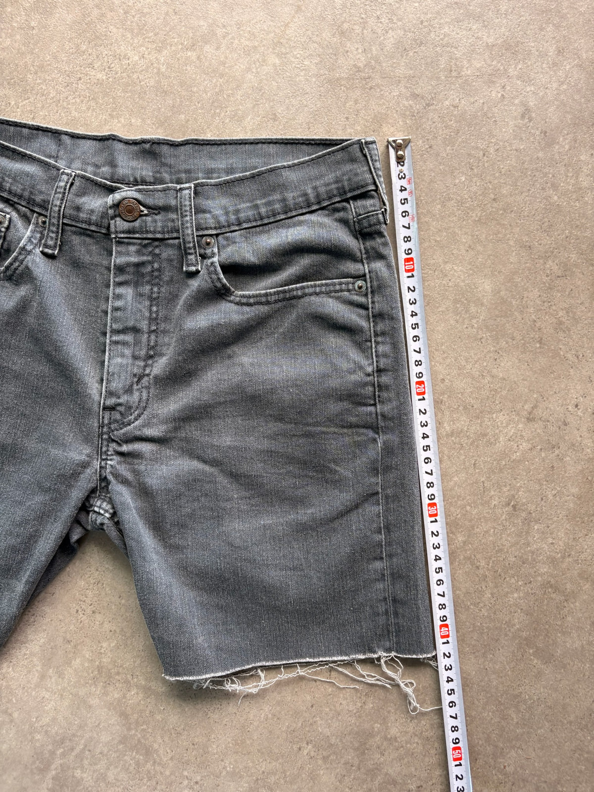 שורט ג'ינס Levi's 512 וינטג׳ - 30 – שורט ג׳ינס וינטג׳ ליוויס, תמונה 6