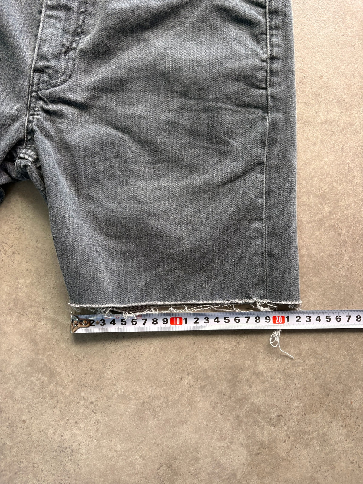 שורט ג'ינס Levi's 512 וינטג׳ - 30 – שורט ג׳ינס וינטג׳ ליוויס, תמונה 5