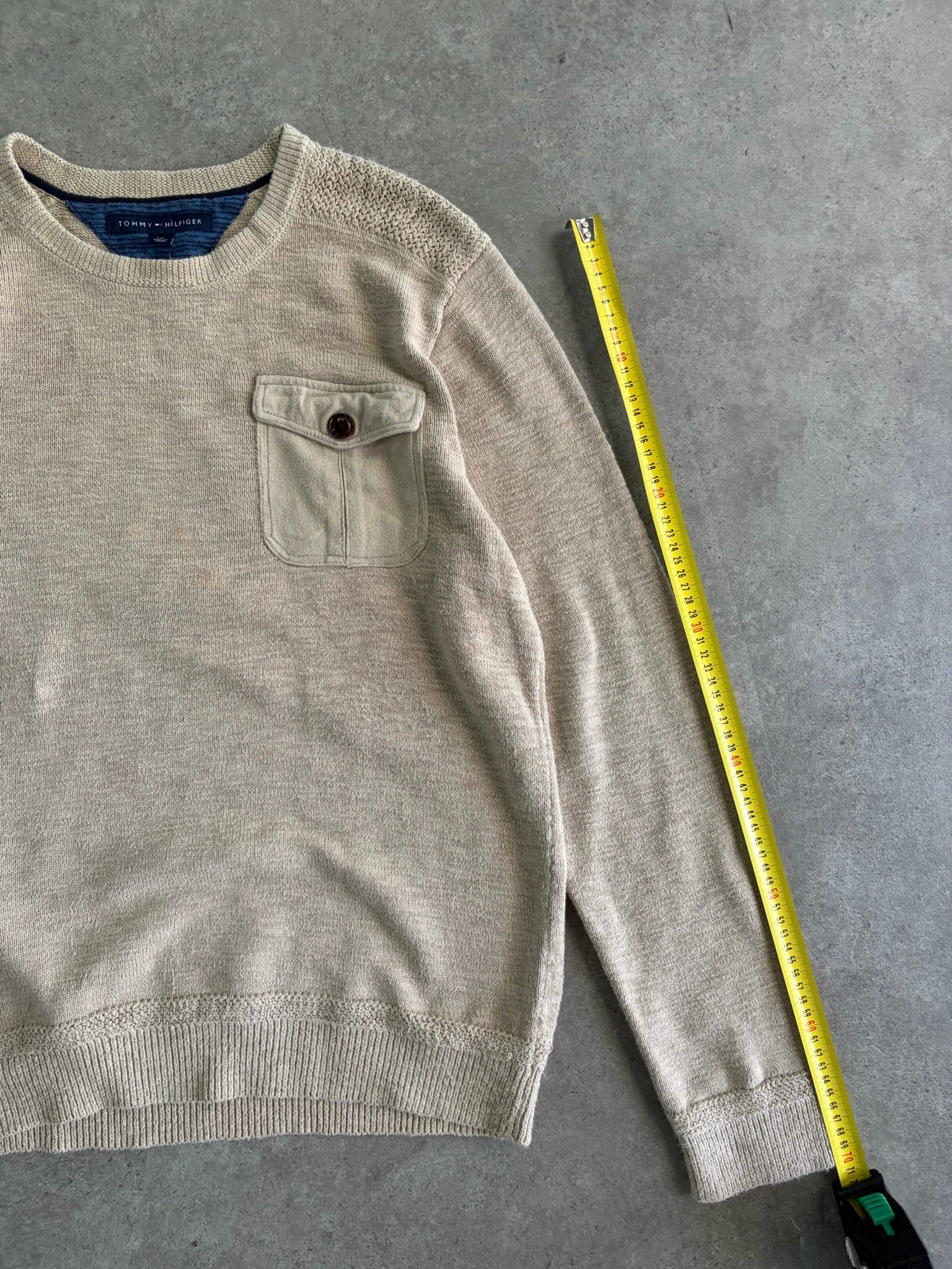 סריג Tommy Hilfiger עם כיס וינטג׳ - M