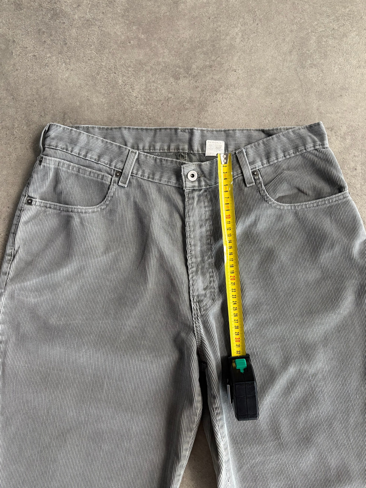 מכנס קורדרוי Levi's וינטג׳ - 35 – מכנסי וינטג׳ ליוויס, תמונה 5