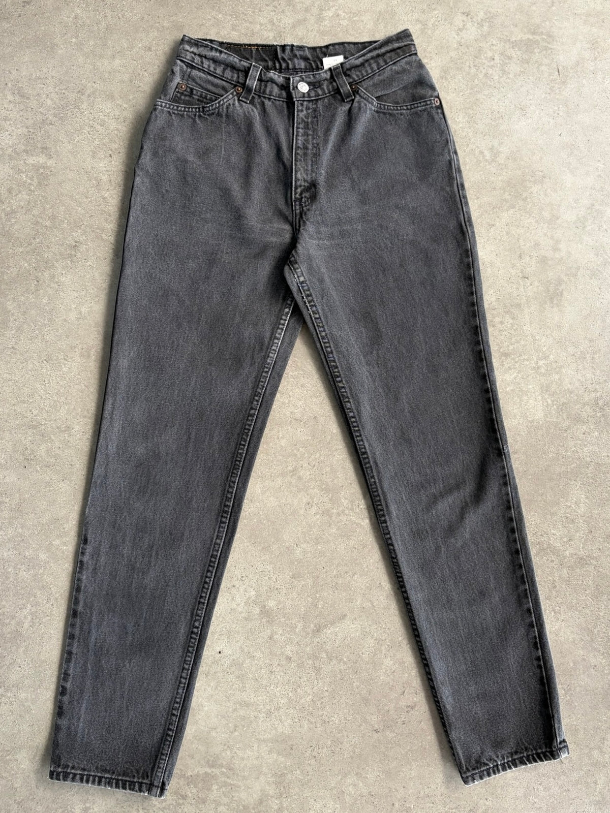 ג'ינס Levi's 550 שחור וינטג׳ - 26 – ג׳ינס ליוויס וינטג׳ | DNA תל אביב