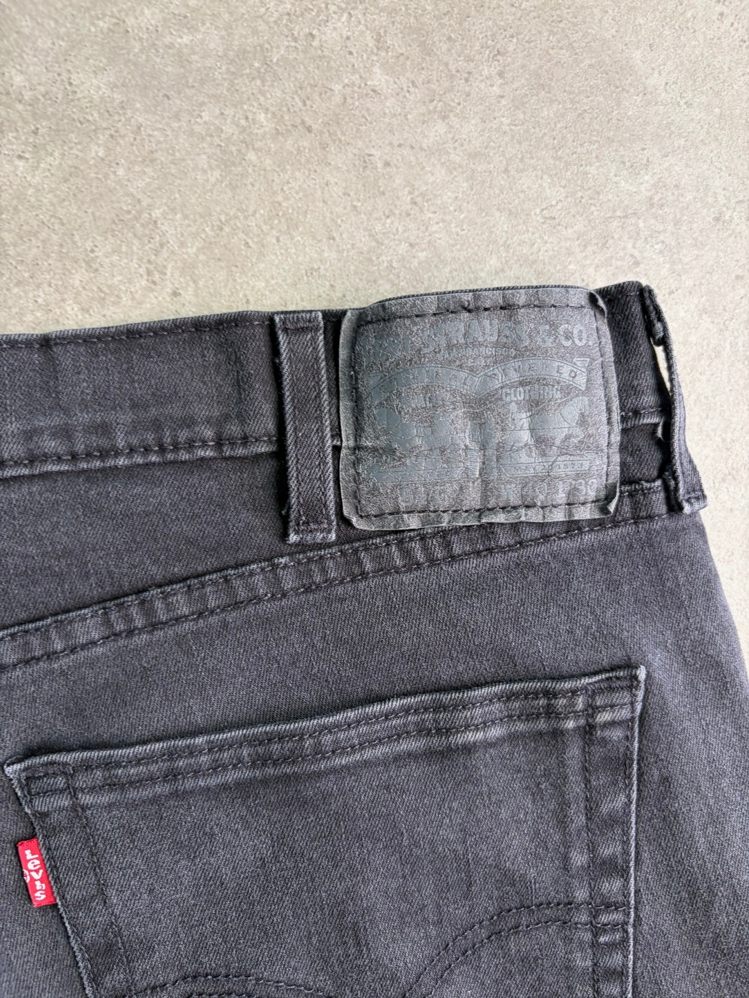 ג׳ינס Levi's שחור שטוף וינטג׳ - 39