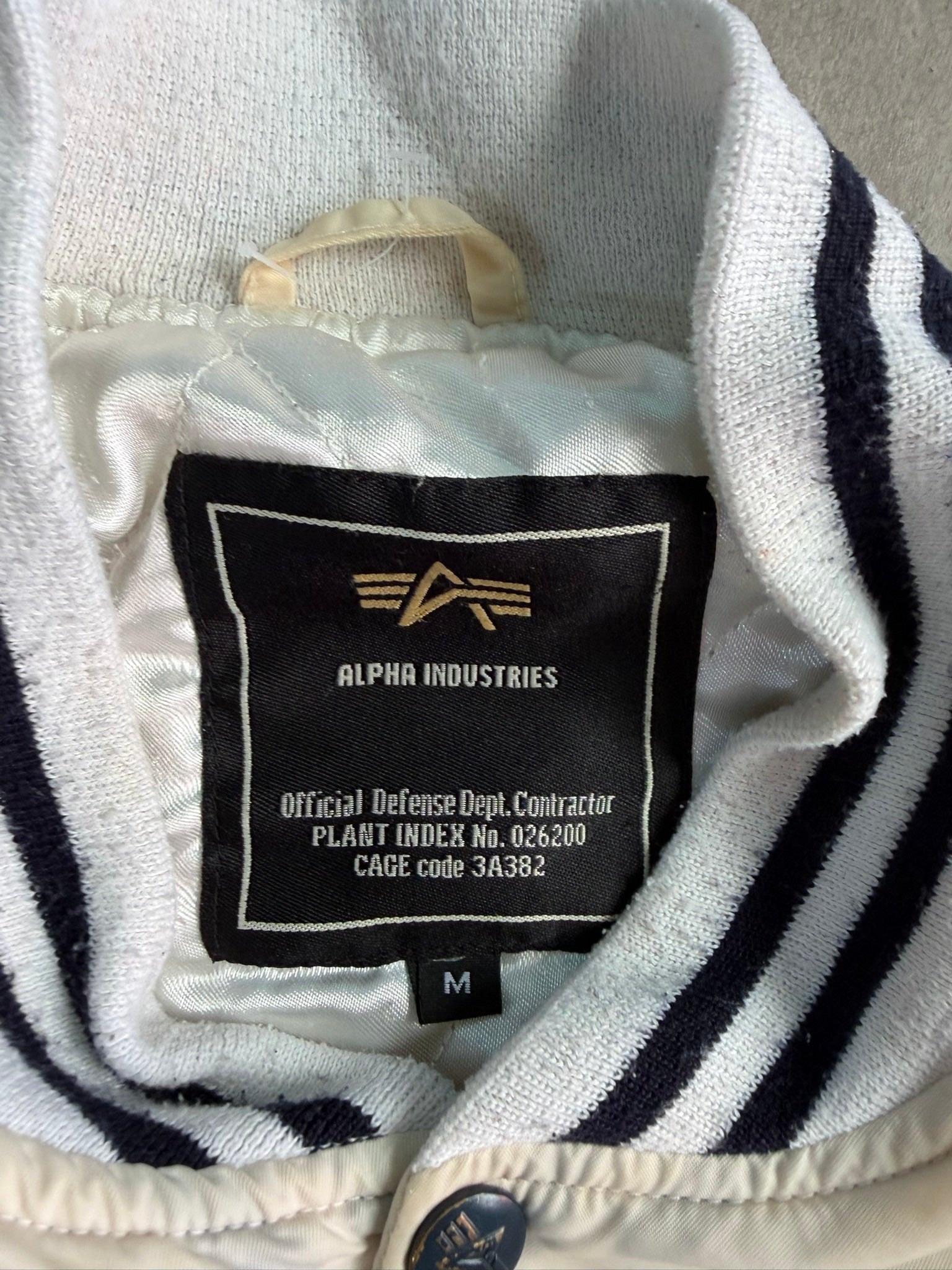 ג׳קט ורסיטי Alpha Industries וינטג׳ - M
