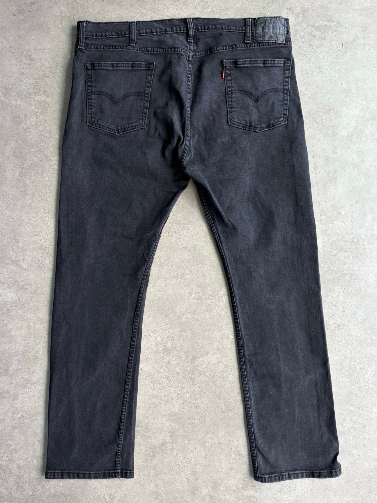 ג׳ינס Levi's שחור וינטג׳ - 42