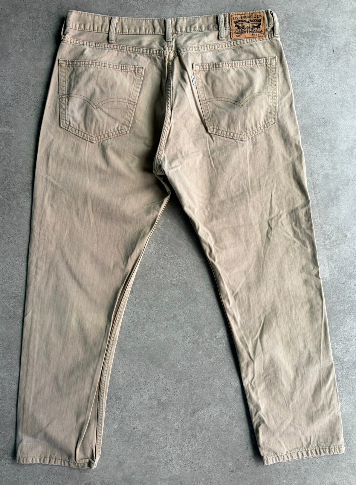 מכנסי Levi's 505 בז׳ וינטג׳ - 37