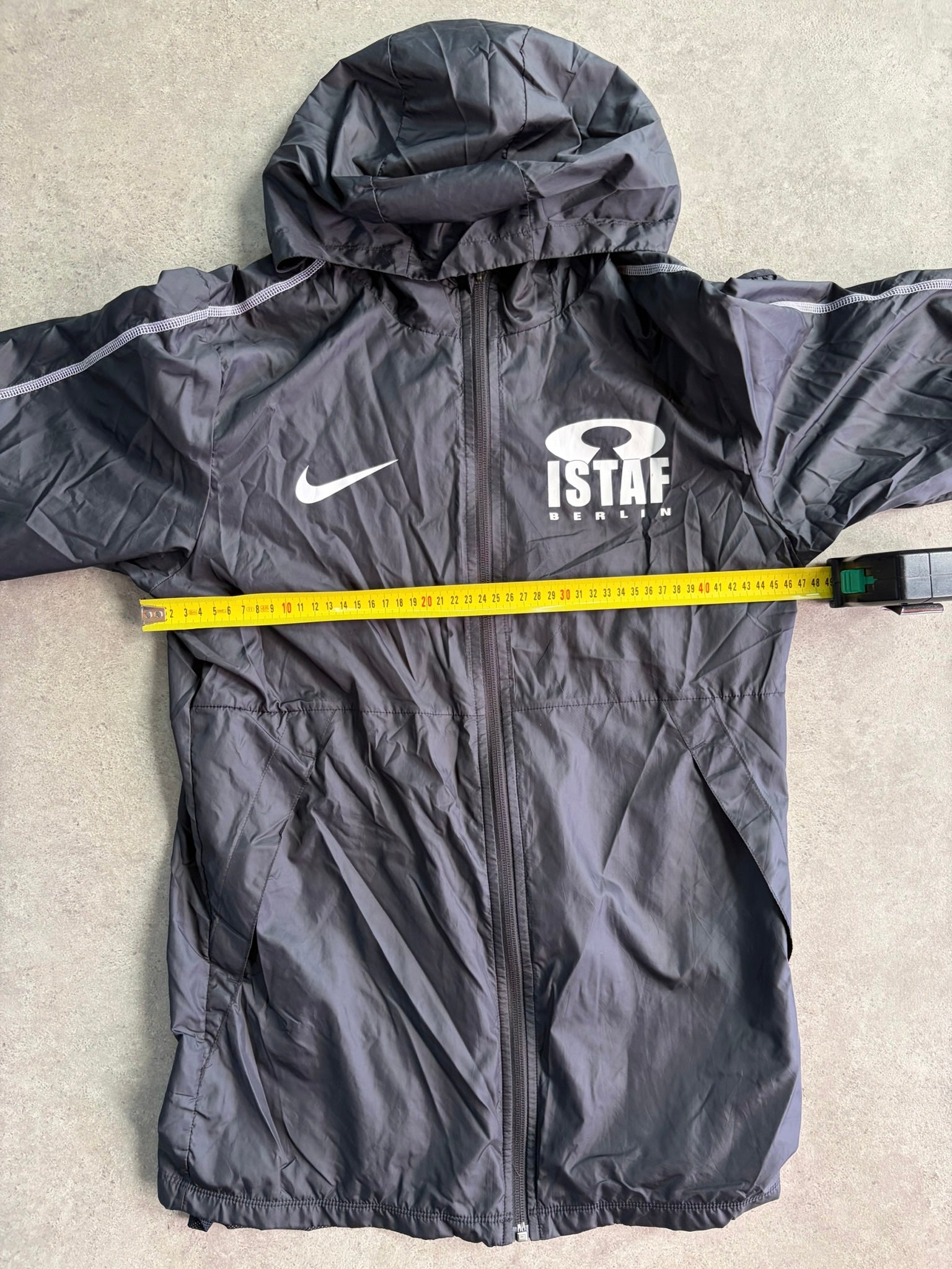 ווינדברייקר Nike ISTAF Berlin וינטג׳ - XS