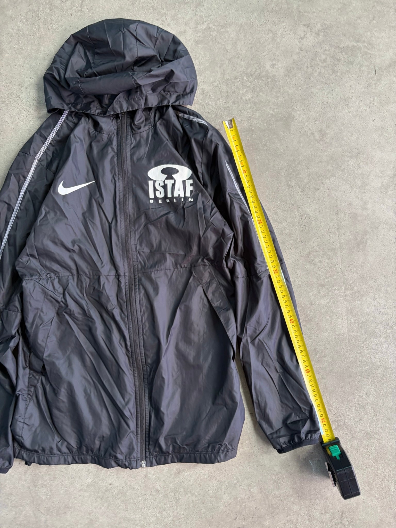 ווינדברייקר Nike ISTAF Berlin וינטג׳ - XS
