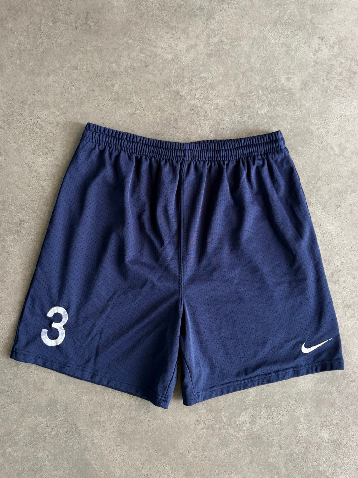 שורטס Nike מספר 3 וינטג׳ - 30