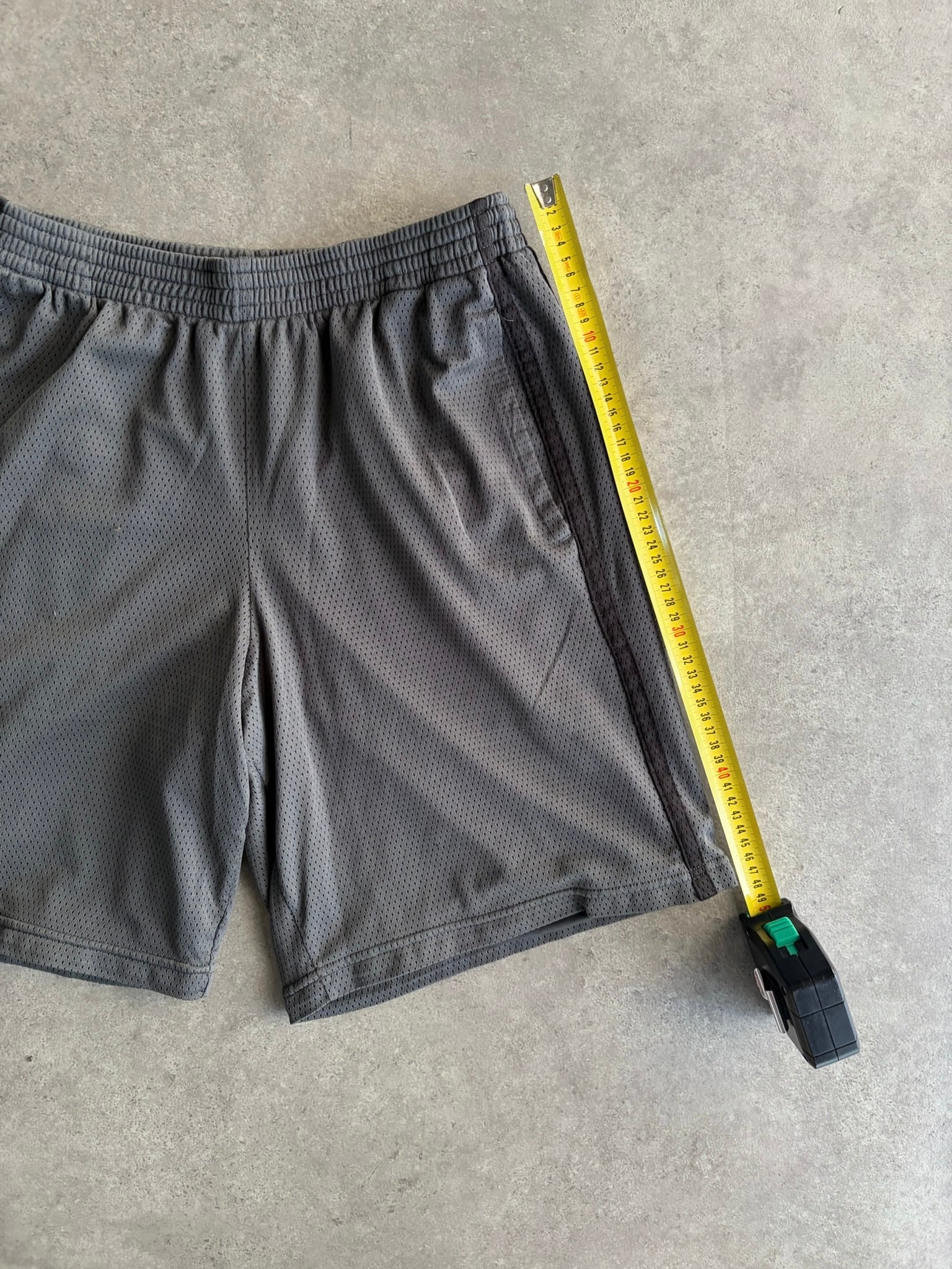 שורטס רשת Reebok וינטג׳ - 29