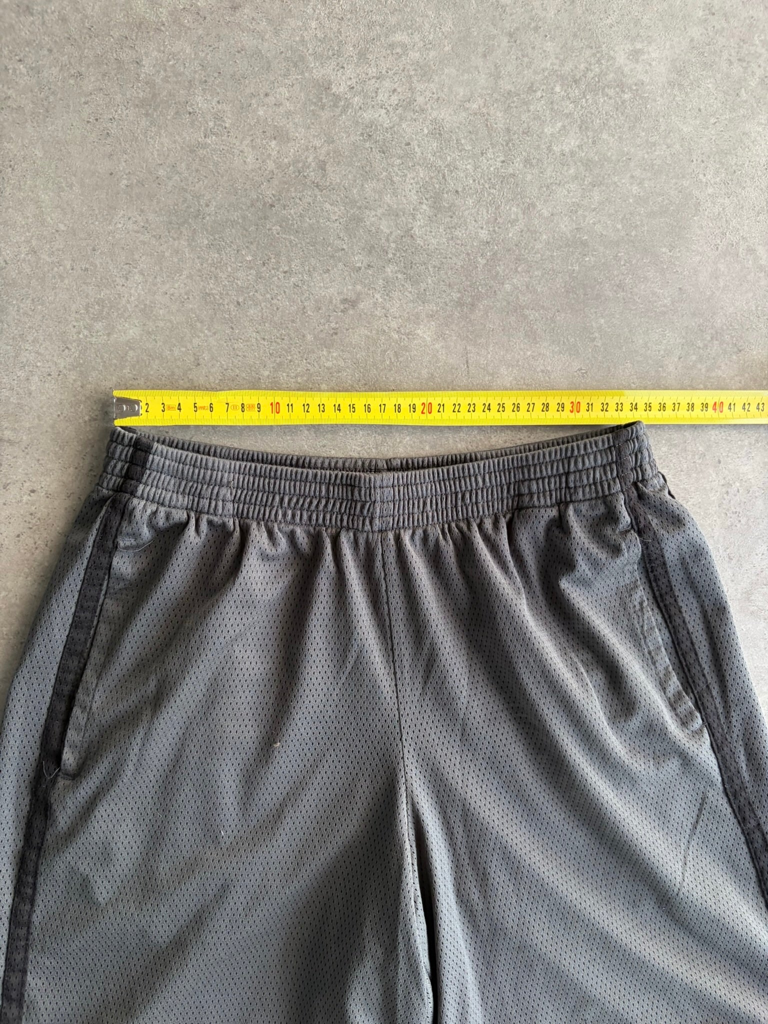 שורטס רשת Reebok וינטג׳ - 29