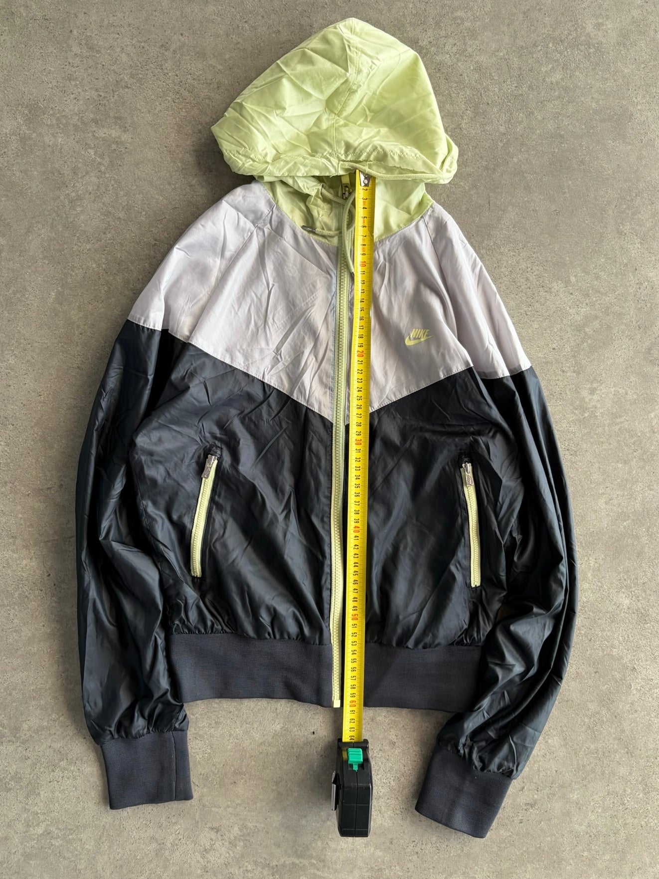 ג׳קט Nike Windrunner וינטג׳ - S