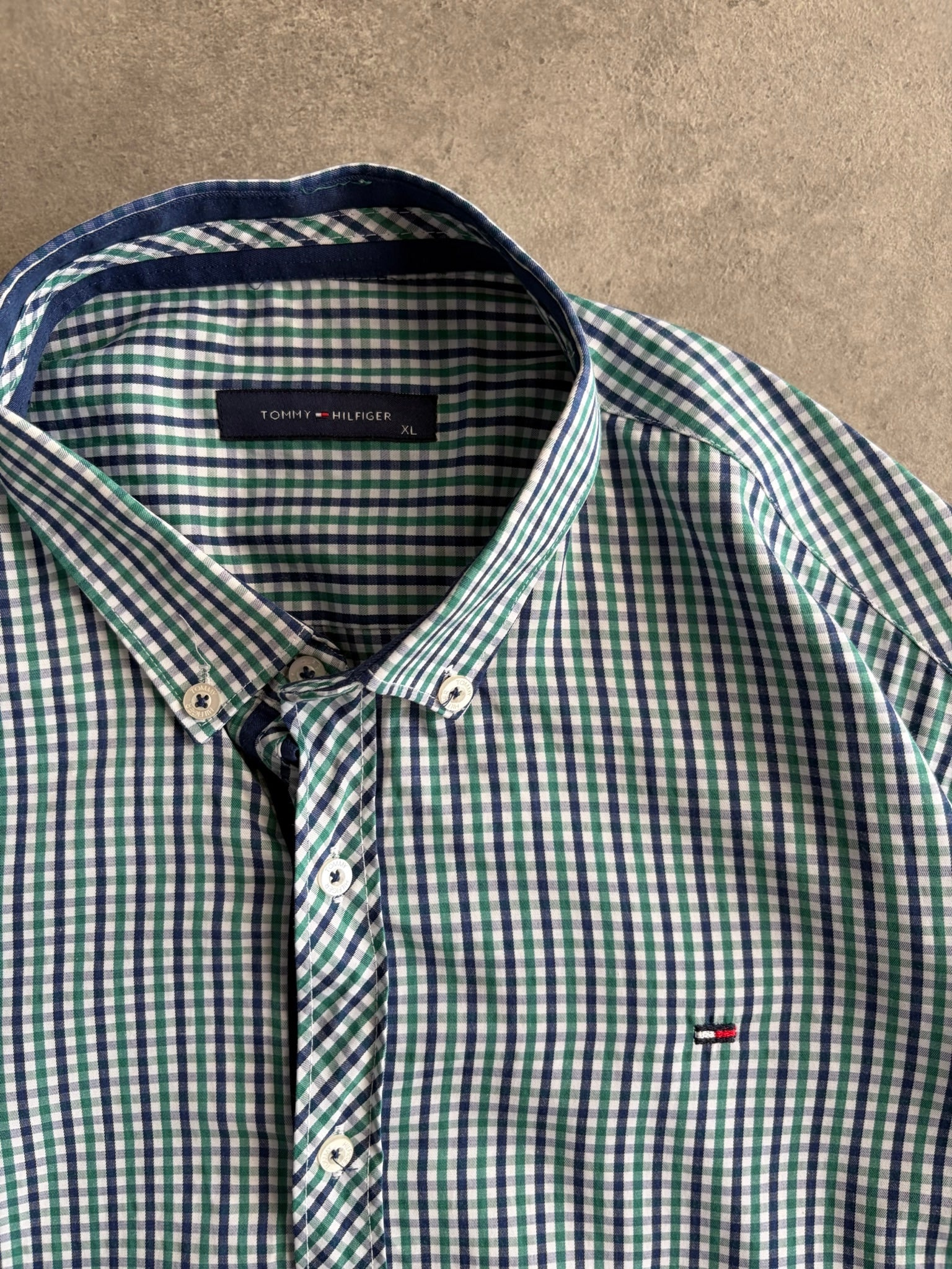 חולצת Tommy Hilfiger משבצות ירוק וכחול וינטג׳ - L