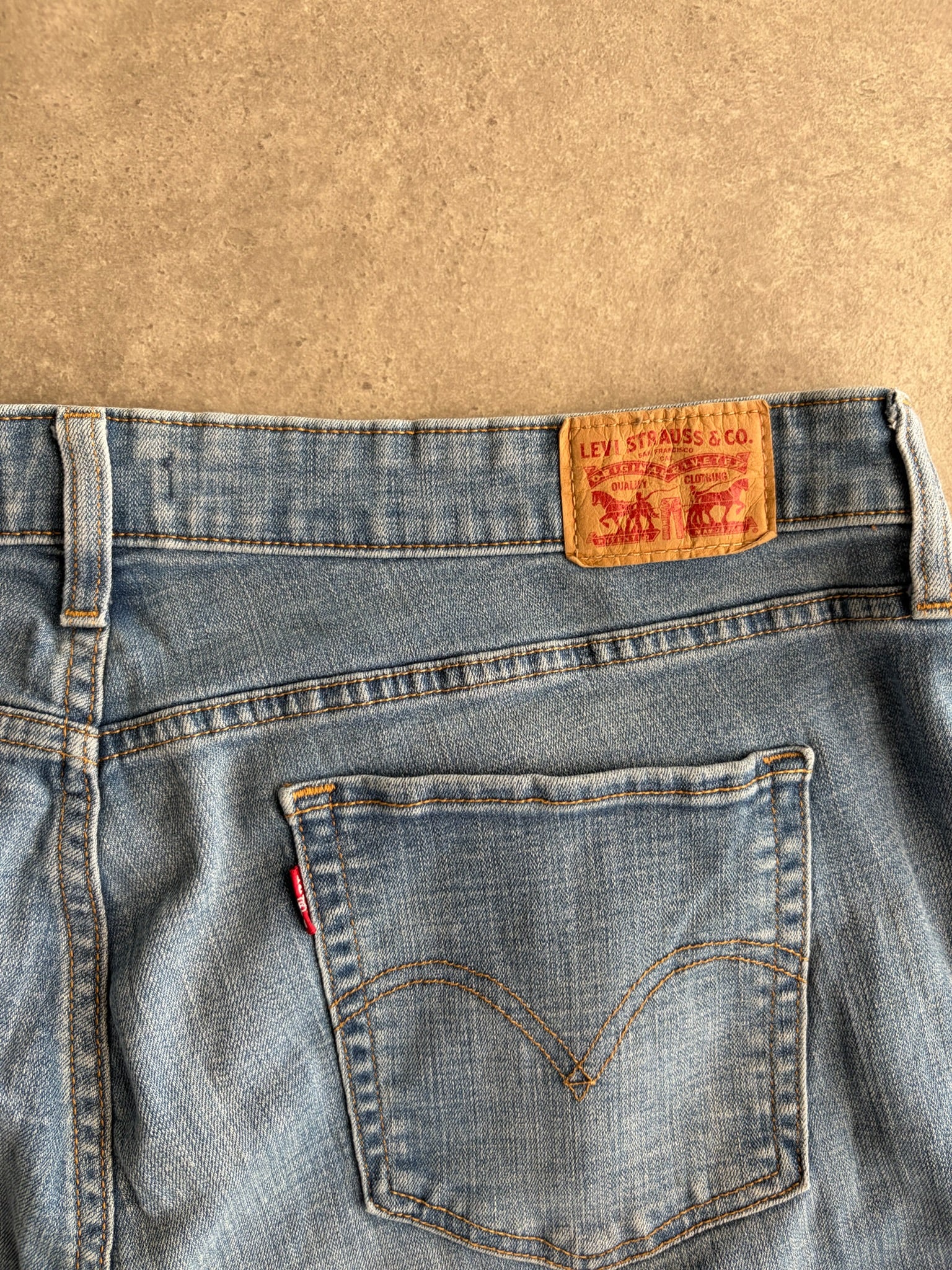 ג׳ינס Levi's 415 עם רקמה וינטג׳ - 38
