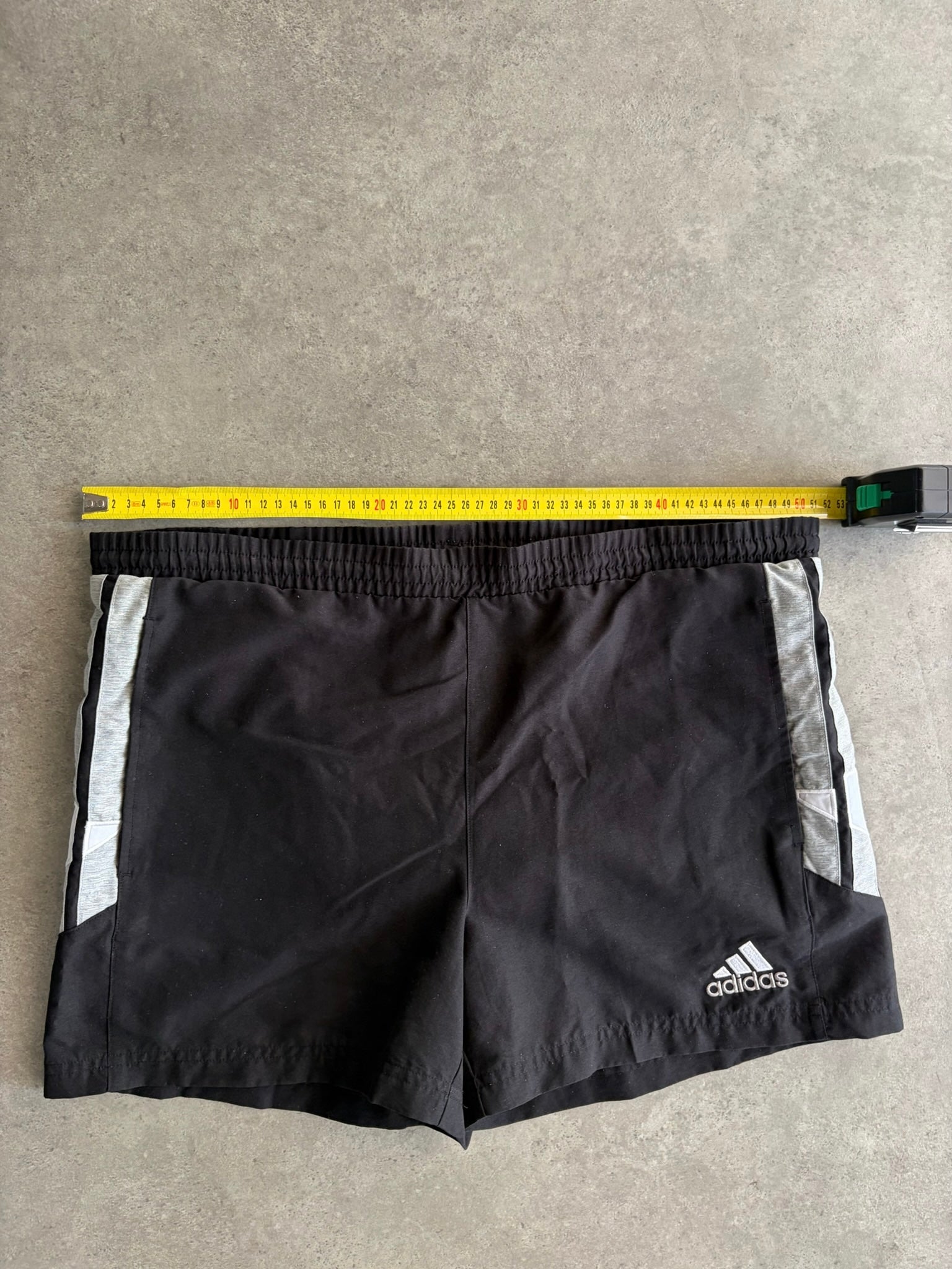 שורטס Adidas וינטג׳ - 40