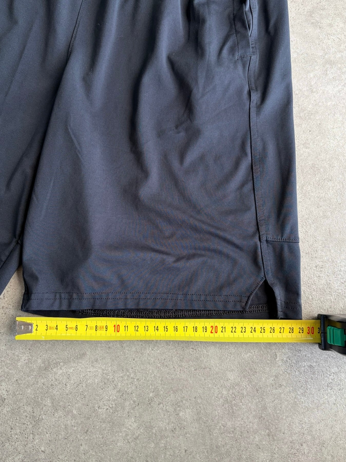 שורטס ספורט Under Armour שחור - 27