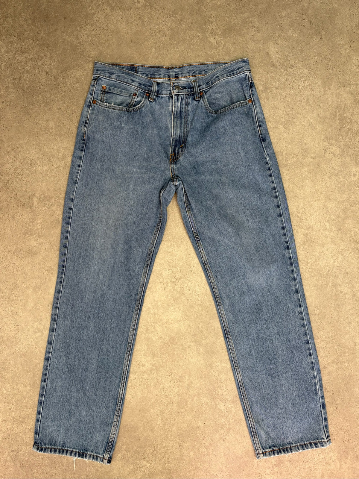 ג'ינס Levi's 550 וינטג' - 33 – ג׳ינס ליוויס וינטג׳ | DNA תל אביב