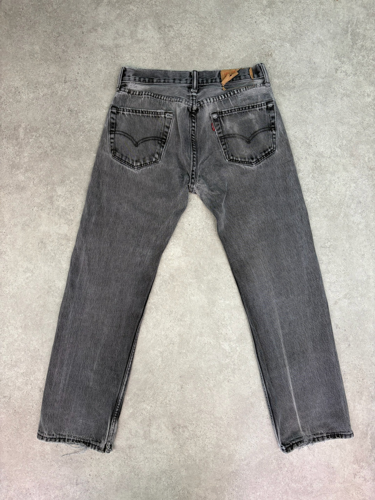 ג'ינס Levi's 501 וינטג׳ שחור דהוי - 32 – ג׳ינס ליוויס וינטג׳, תמונה 2